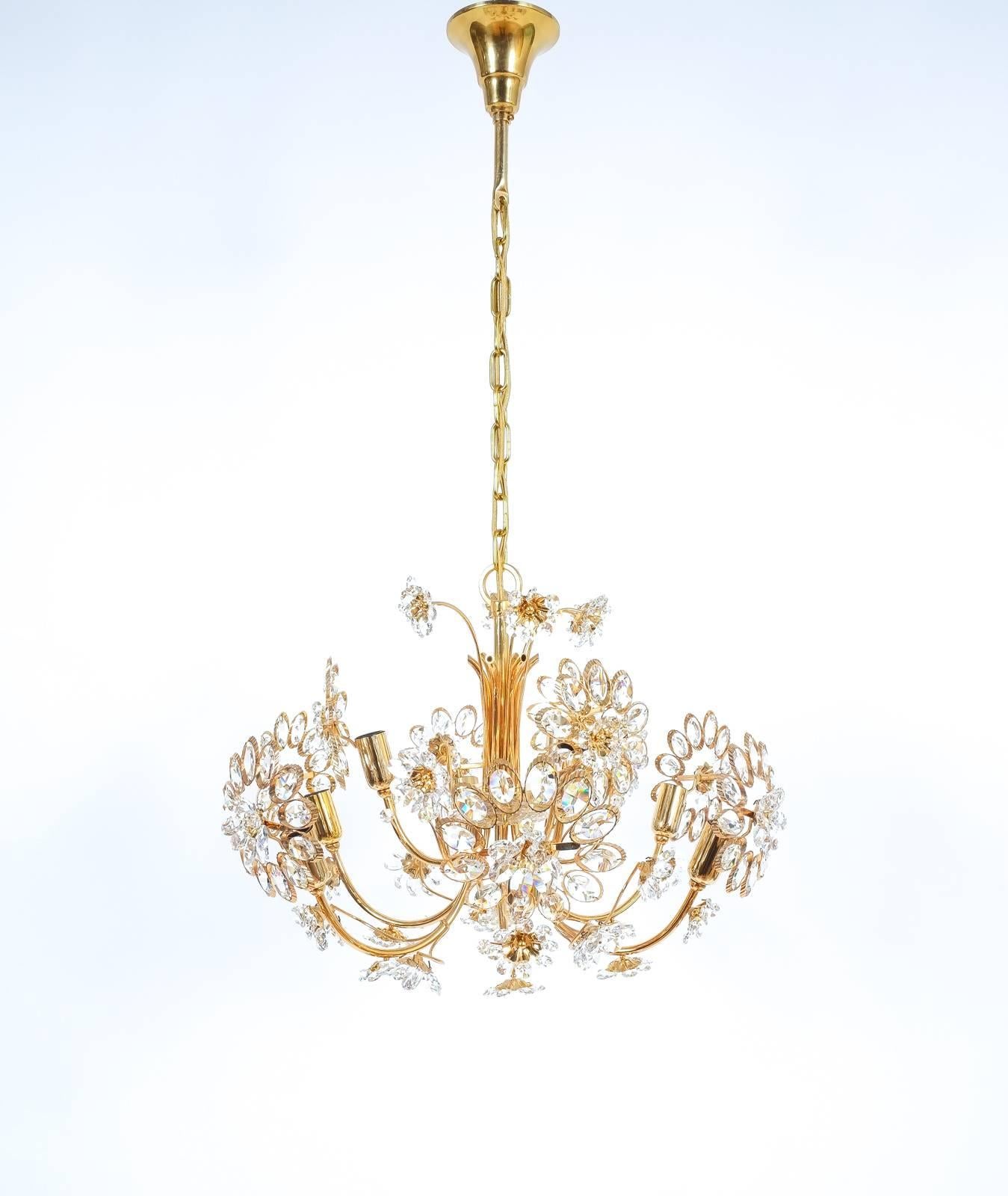 Faceted Palwa Flower Chandelier Gilt Brass and Glass, Germany 1970