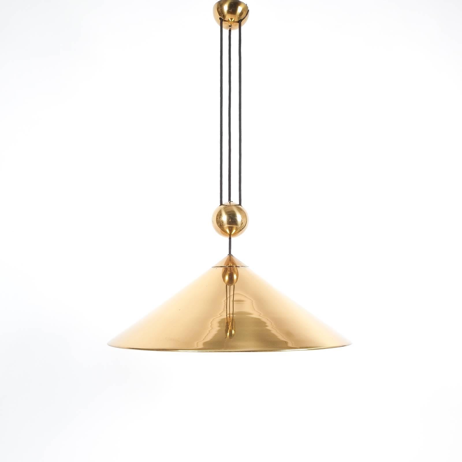 Hollywood Regency Large Adjustable Polished Brass Counterweight Pendant Lamp by Florian Schulz