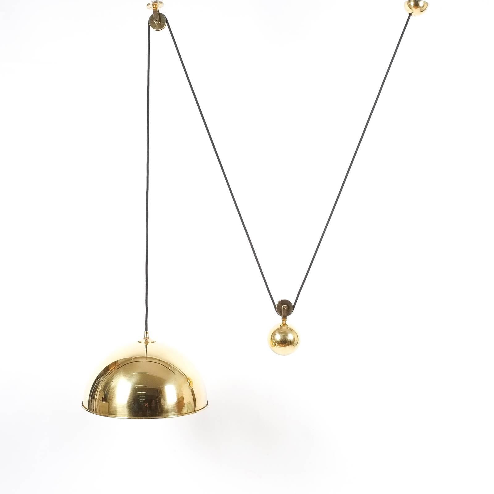 counterweight pendant light