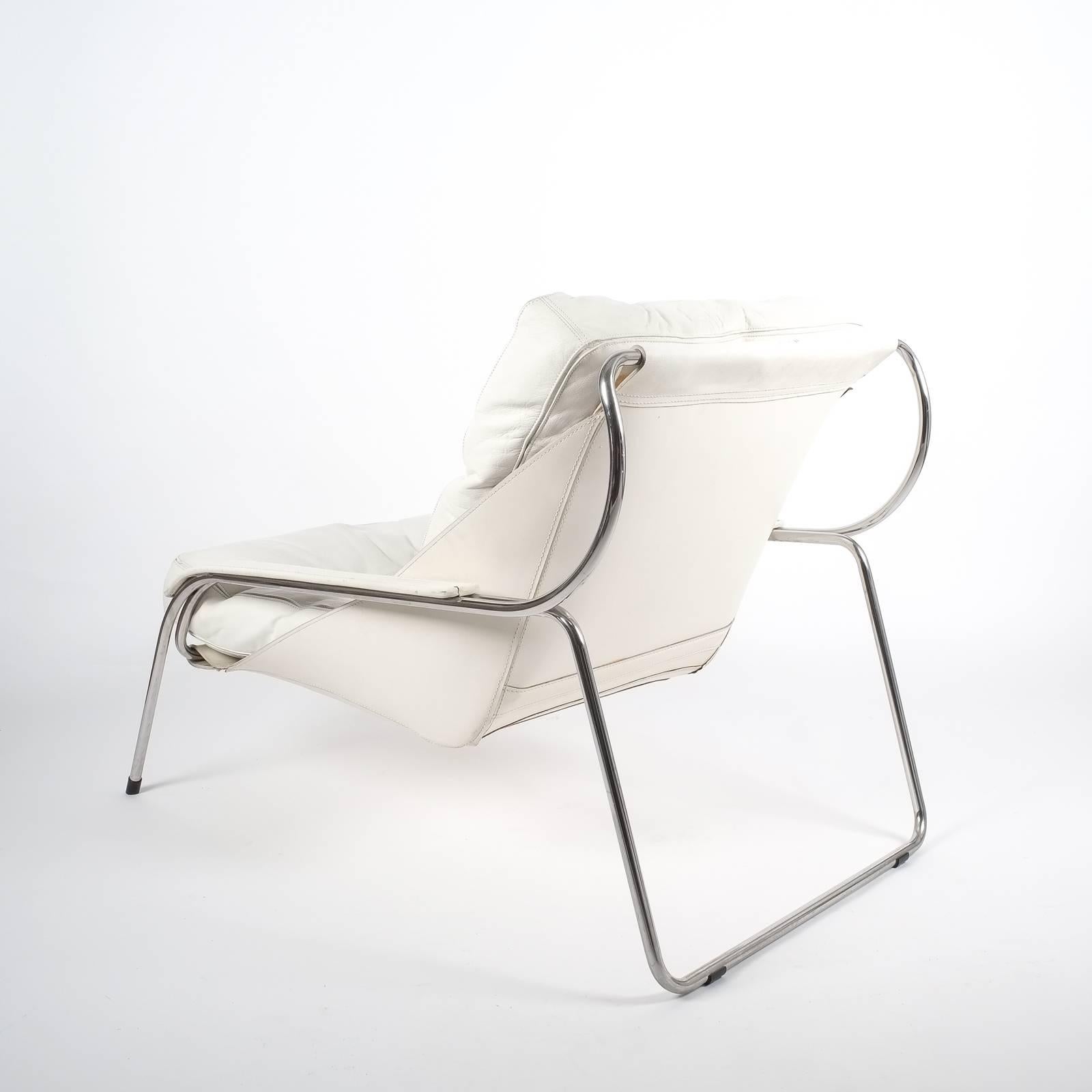 Italian Marco Zanuso Maggiolina White Leather Chair by Zanotta, 1947 For Sale