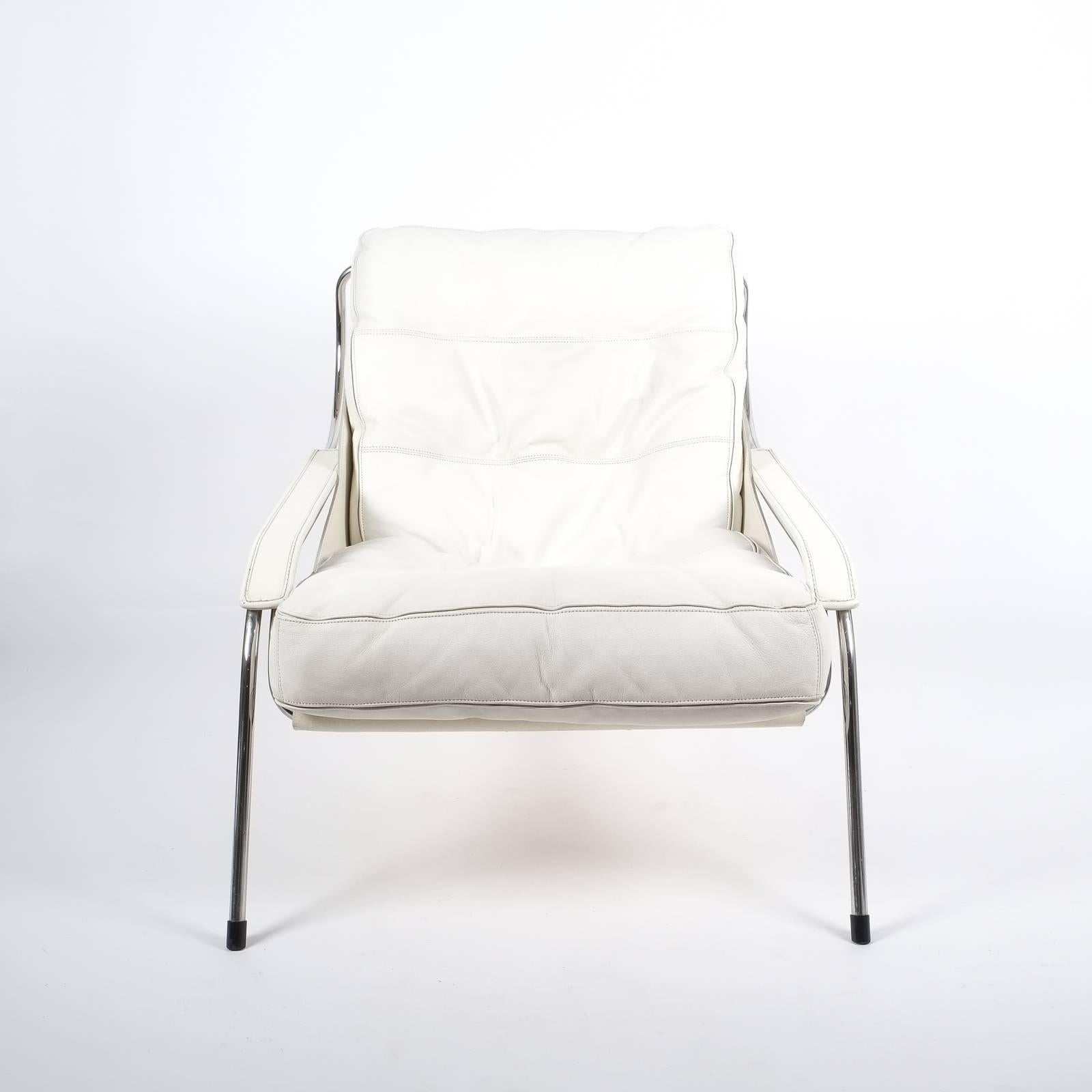 Mid-Century Modern Marco Zanuso Maggiolina White Leather Chair by Zanotta, 1947 For Sale