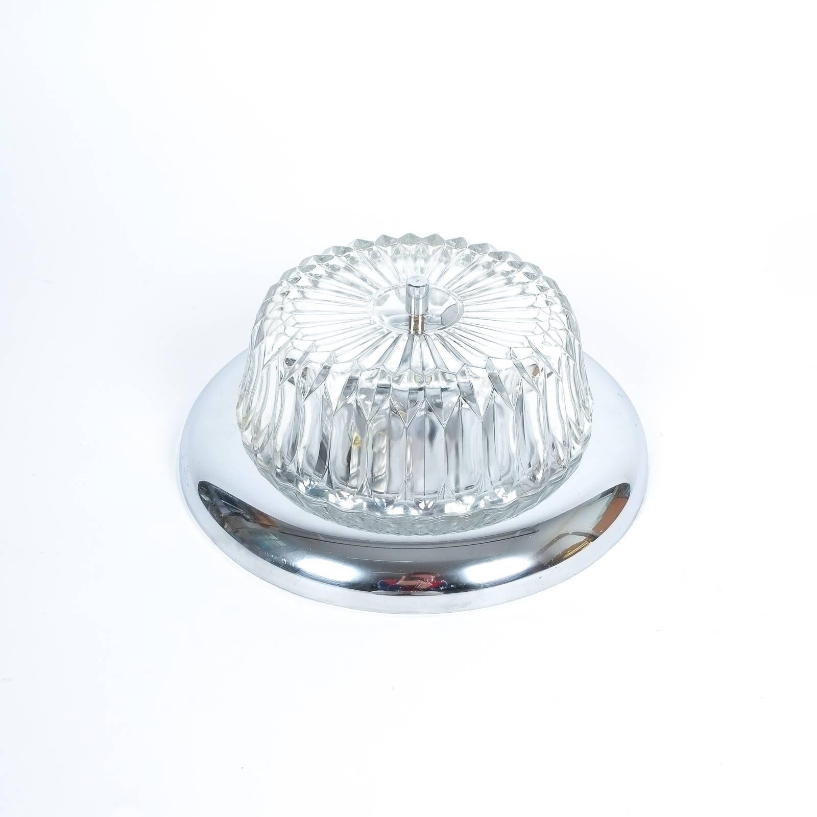 One of Three Refurbished Textured Glass and Chrome Flush Mount Lamps, Italy 1970 In Good Condition For Sale In Vienna, AT