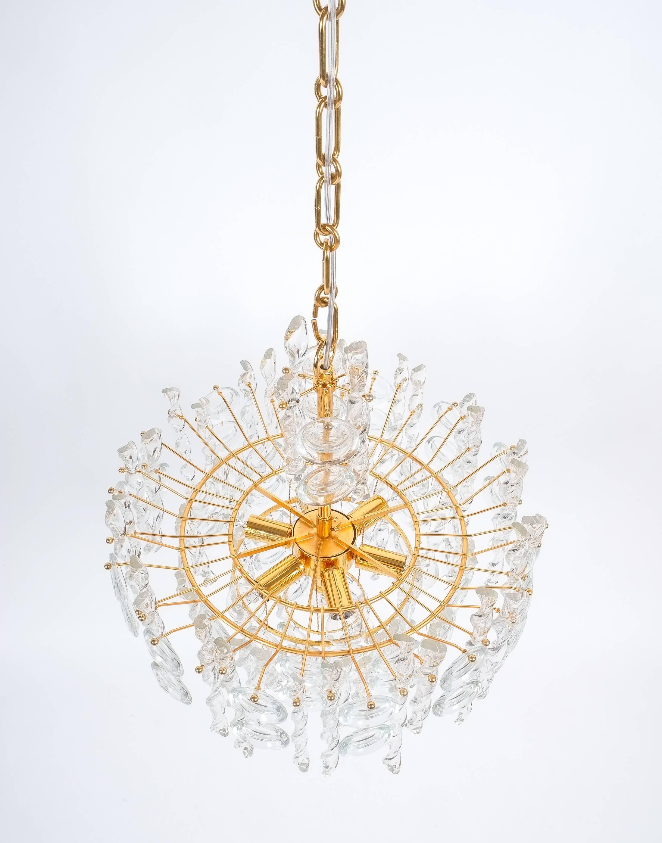 Palwa Tendril Ribbon Glass and Gold Chandelier Lamp Refurbished, 1960 In Good Condition For Sale In Vienna, AT