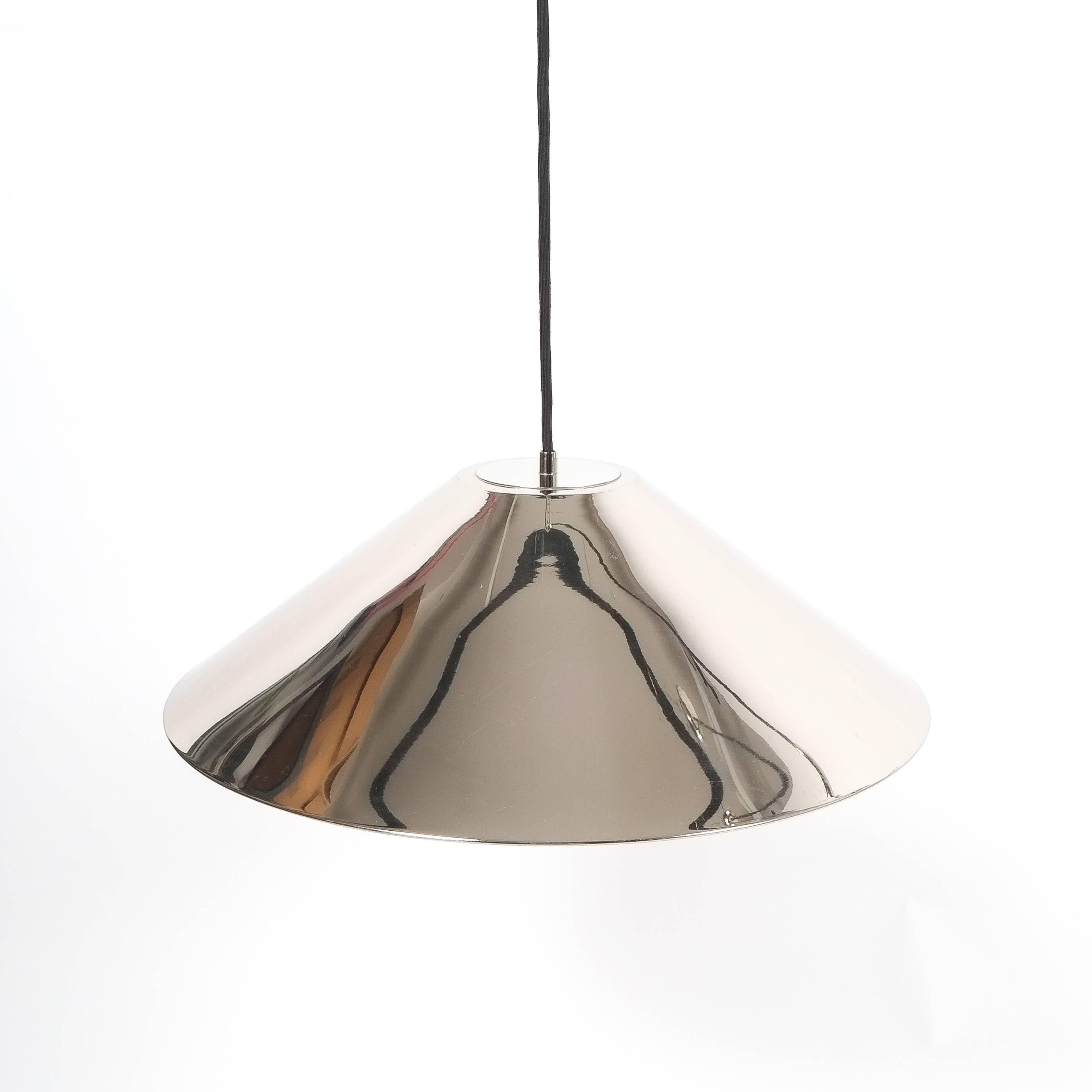 Adjustable Nickel Counterbalance Pendant Lamp by Florian Schulz, 1970 In Excellent Condition In Vienna, AT