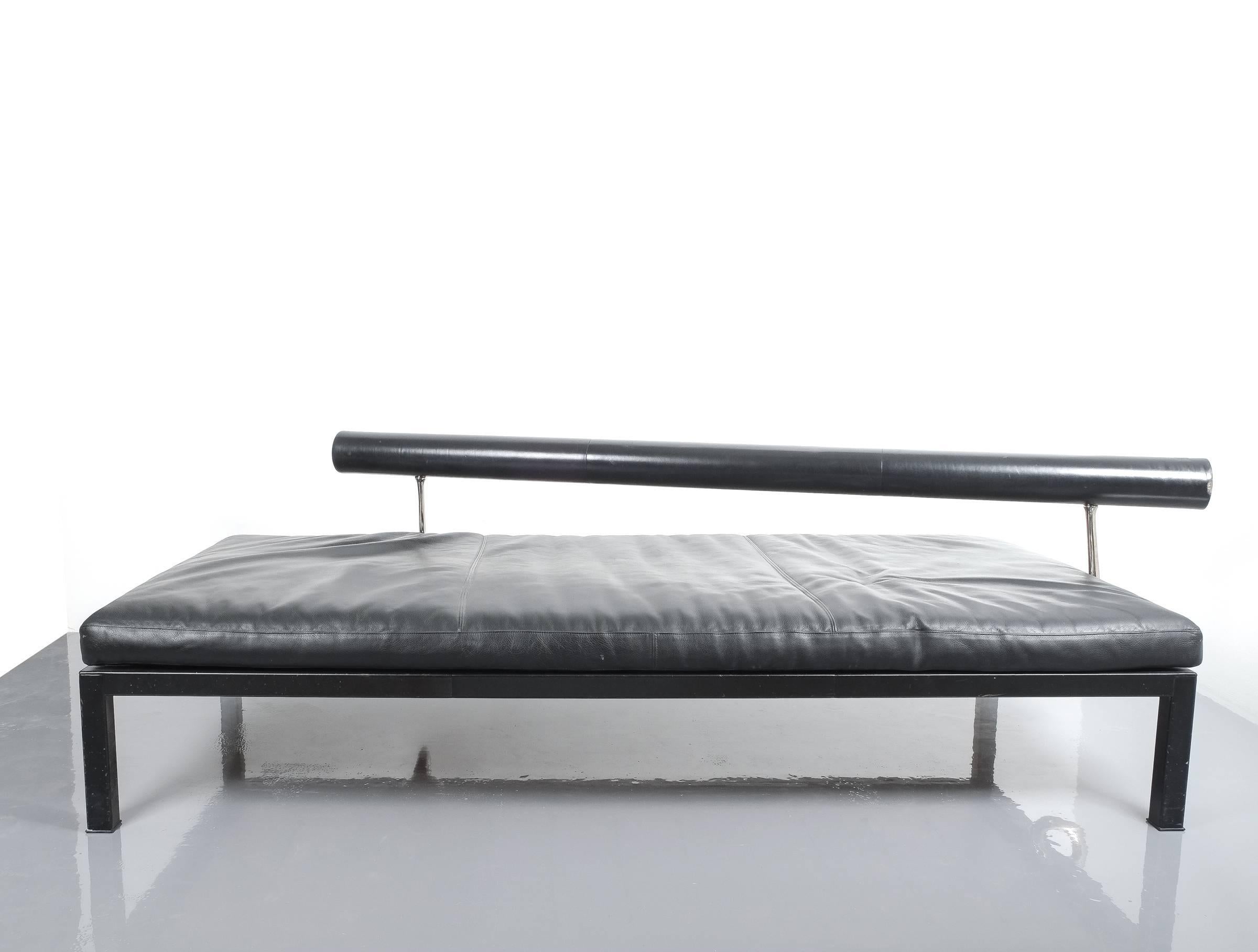 Late 20th Century Antonio Citterio for B&B Italy Elegant Leather Daybed Sity, Italy, 1980