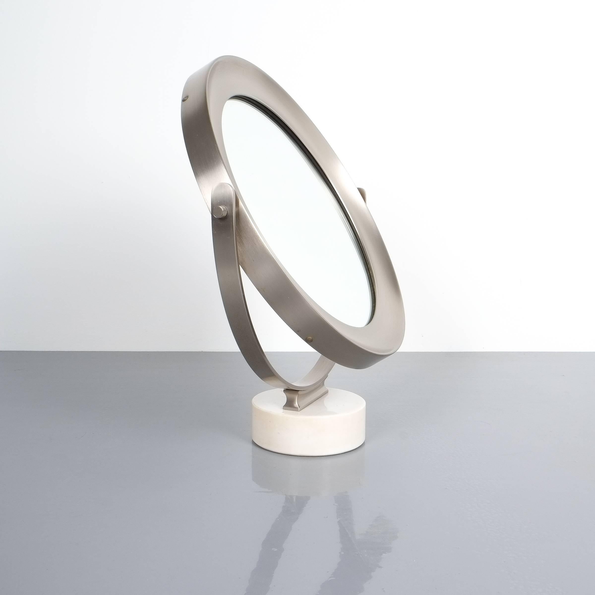 italien Sergio Mazza, grand miroir de table pivotant en marbre, Italie, 1960 en vente