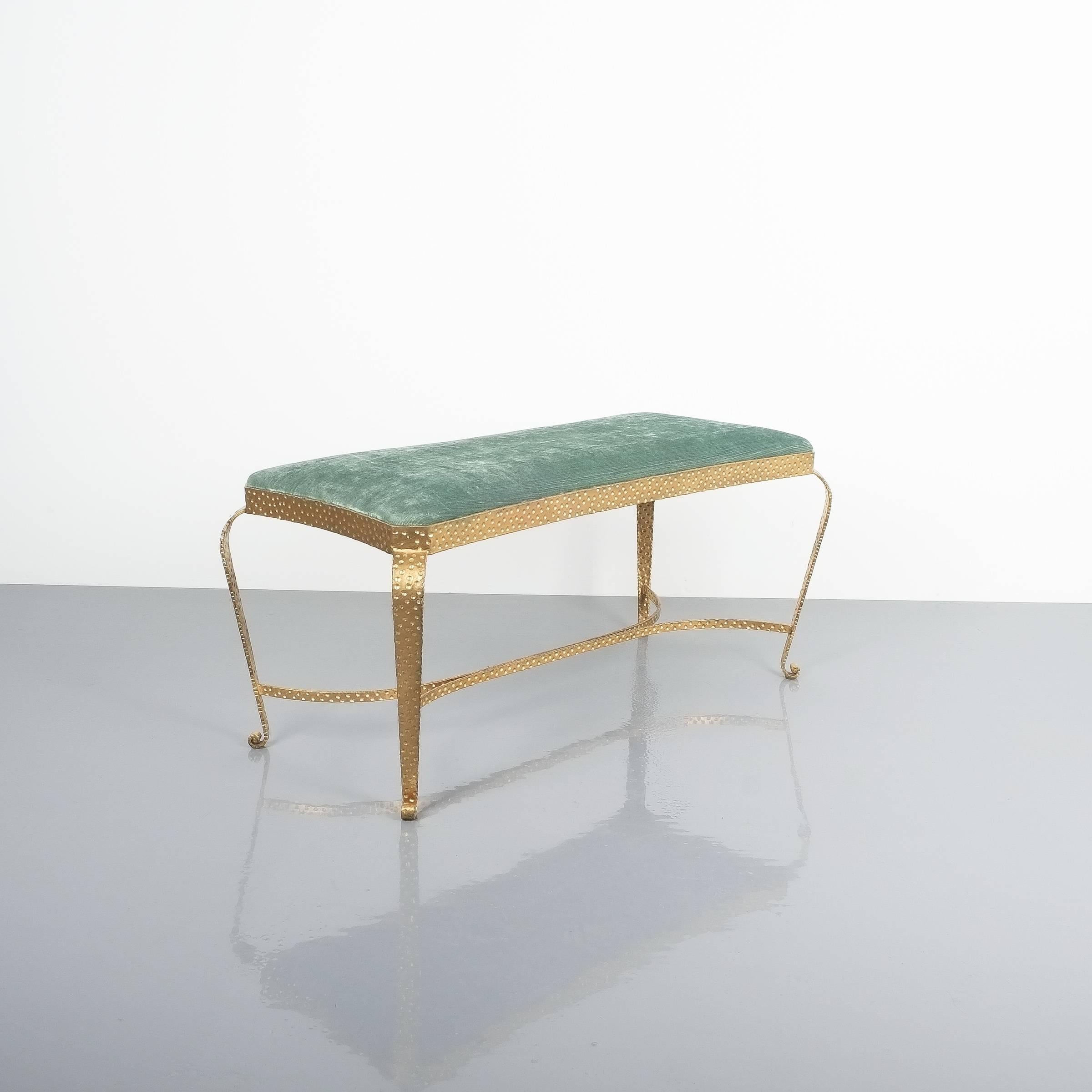 Pier Luigi Colli gold iron bench green fabric, Italy 1950. Large hammered gilt iron bench with green velvet fabric in very good condition. Please note that we the same bench in red available soon.