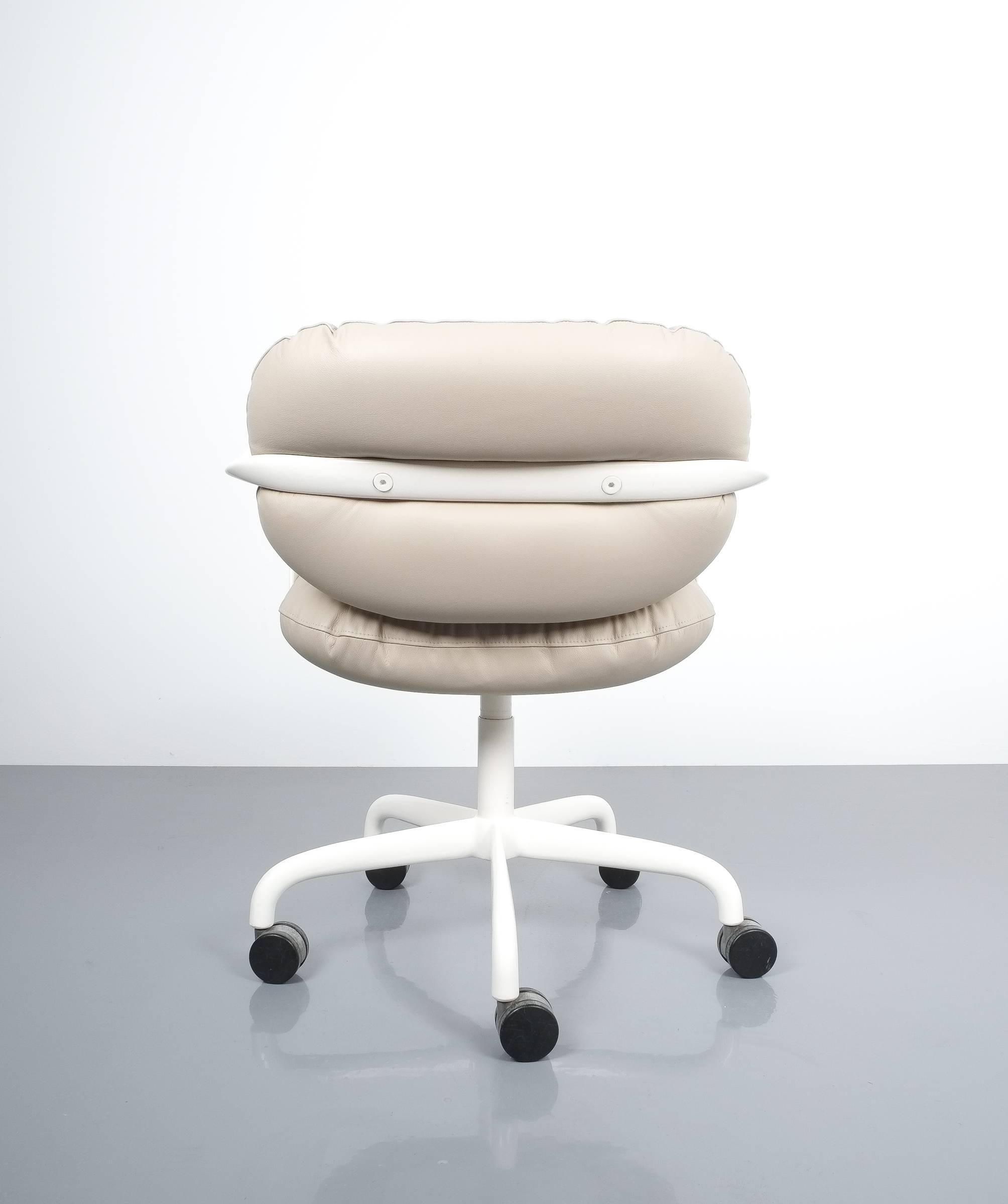 Enameled Andrew Morrison and Bruce Hannah for Knoll Office Chair Beige Leather, 1975