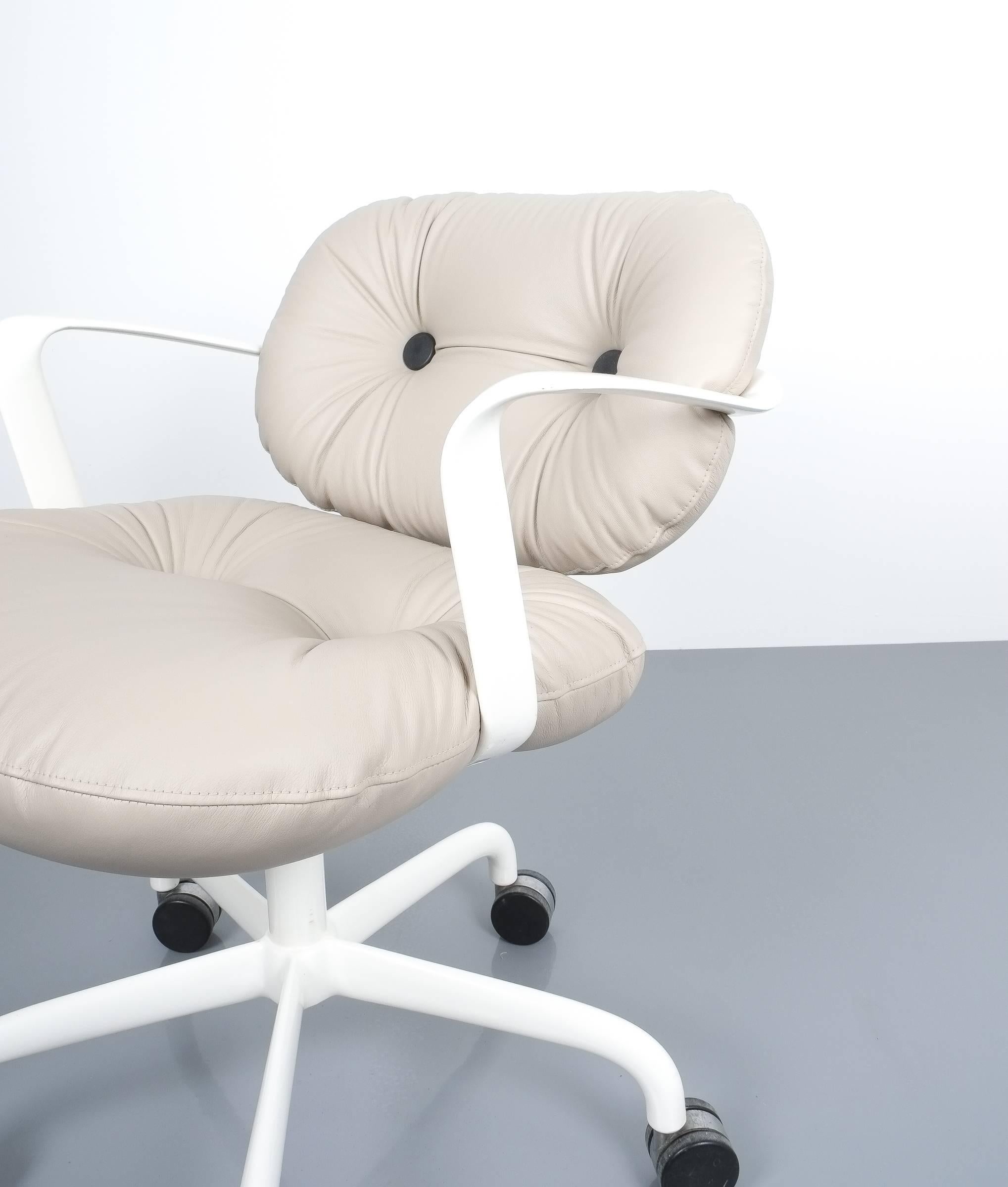 American Andrew Morrison and Bruce Hannah for Knoll Office Chair Beige Leather, 1975