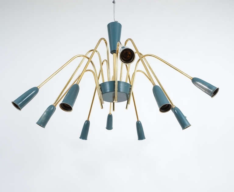 Mid-20th Century Pair of Refurbished Italian 12-Arm Chandeliers in the Style of Stilnovo, 1950