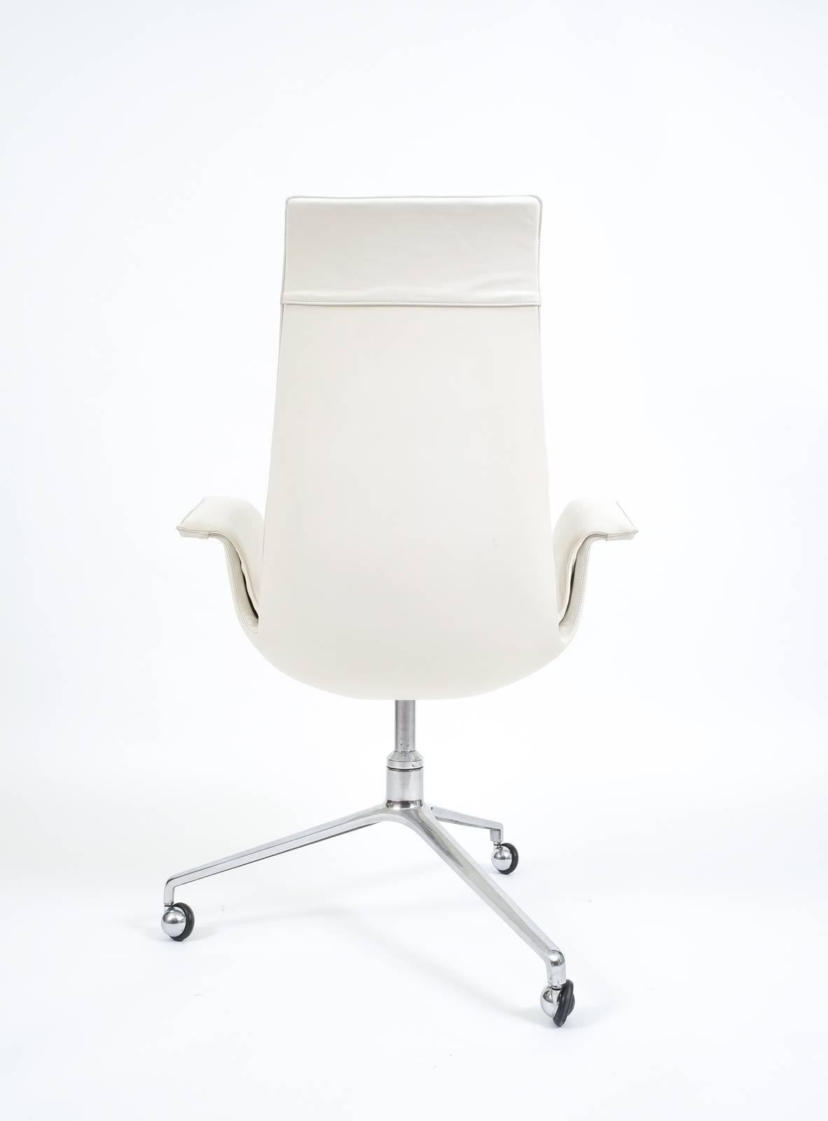 Danish Two White High Back Tulip Chairs by Preben Fabricius and Jørgen Kastholm