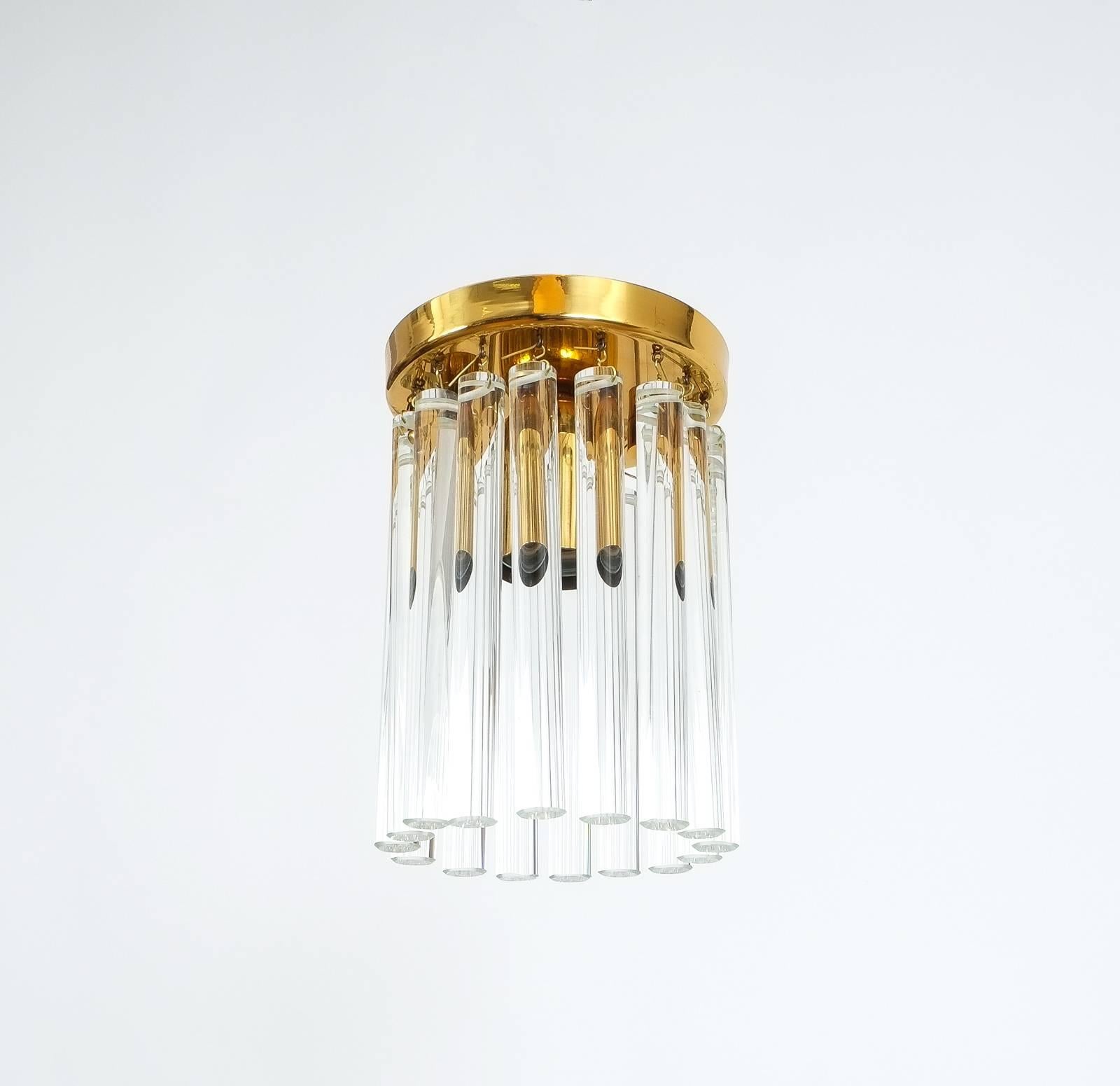 Ein Paar kleine Einbaubeleuchtungen aus Messing und Glas von Kalmar (Moderne der Mitte des Jahrhunderts) im Angebot