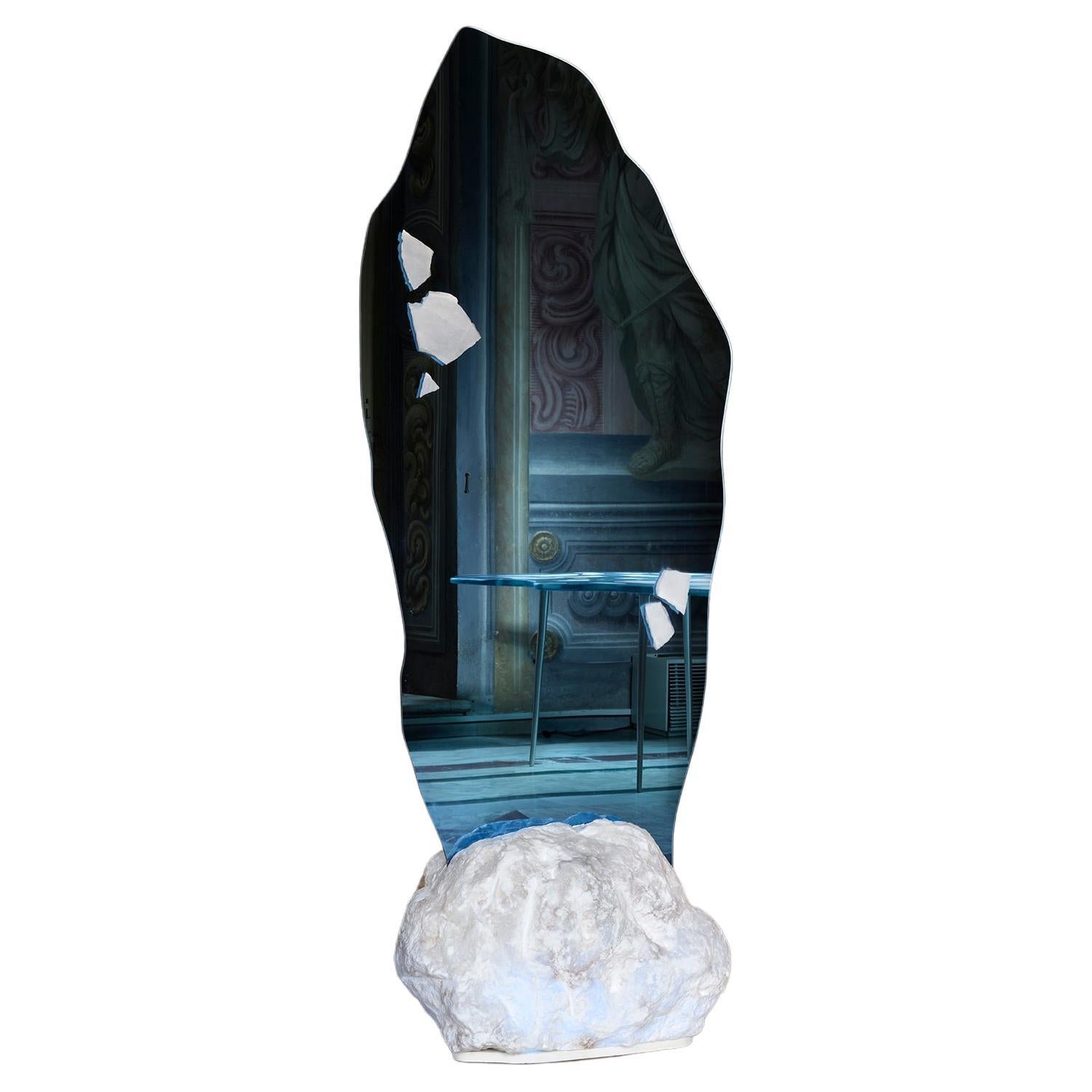 B-15A – FMM  2024  Alabaster & Mirror  Sculptural  Handmade  45×40×210 cm in vendita