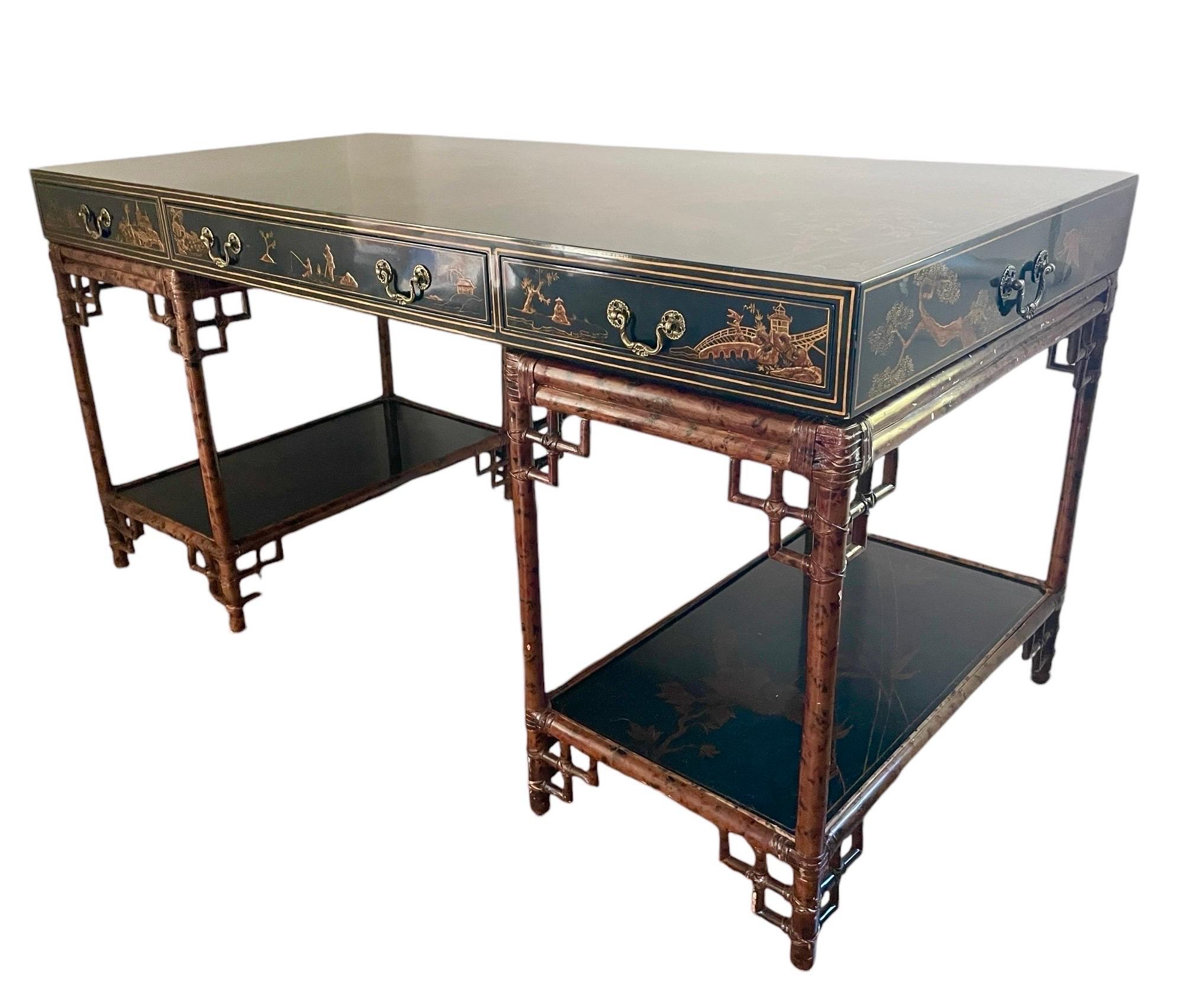 Table d'entrée de bureau chinoiserie Maitland Smith vintage bambou rotin en vente 8