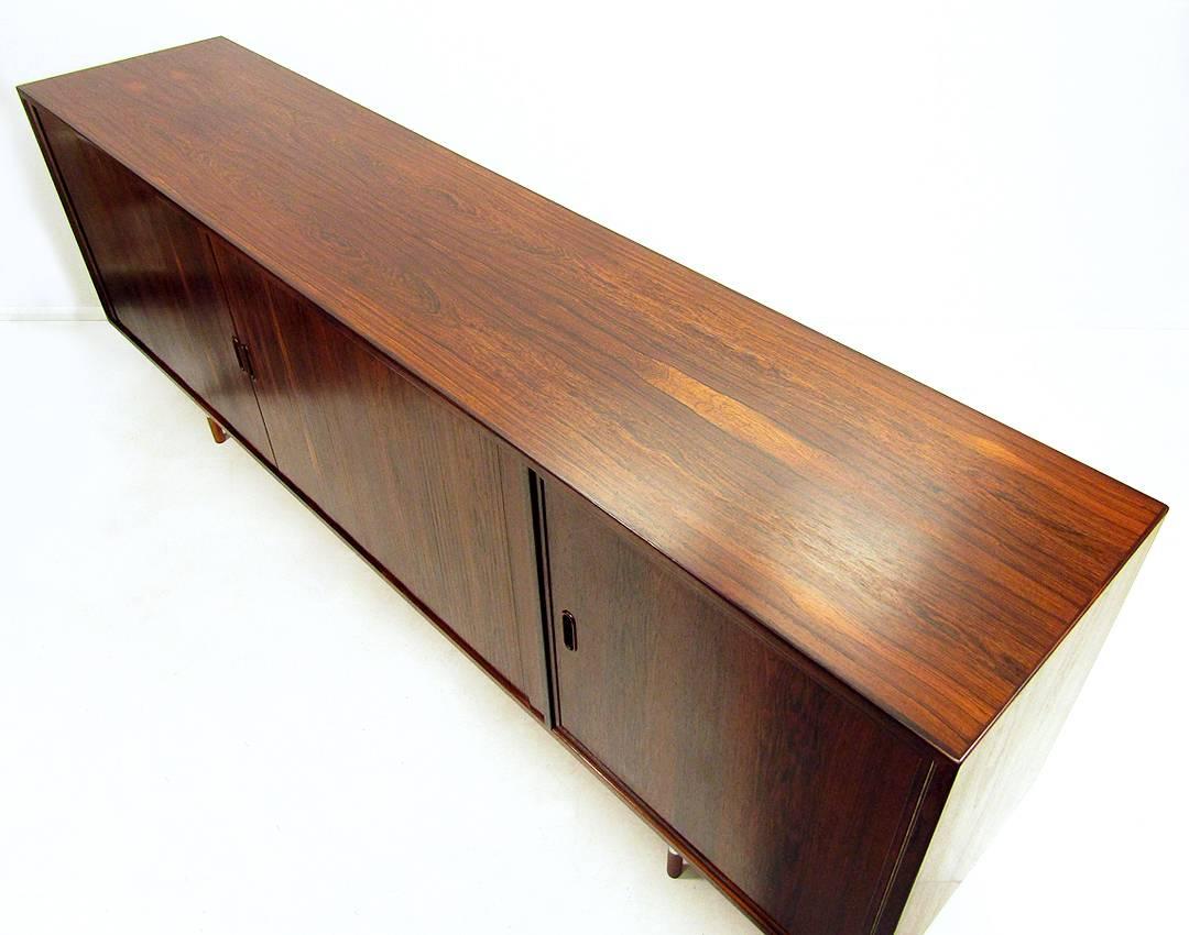 Minimalist Rosewood Sideboard by Arne Vodder 1