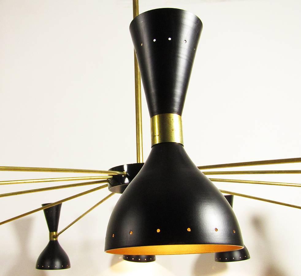 Mid-Century Modern Huge Italian Twenty Four-Light Chandelier in Gold For Sale