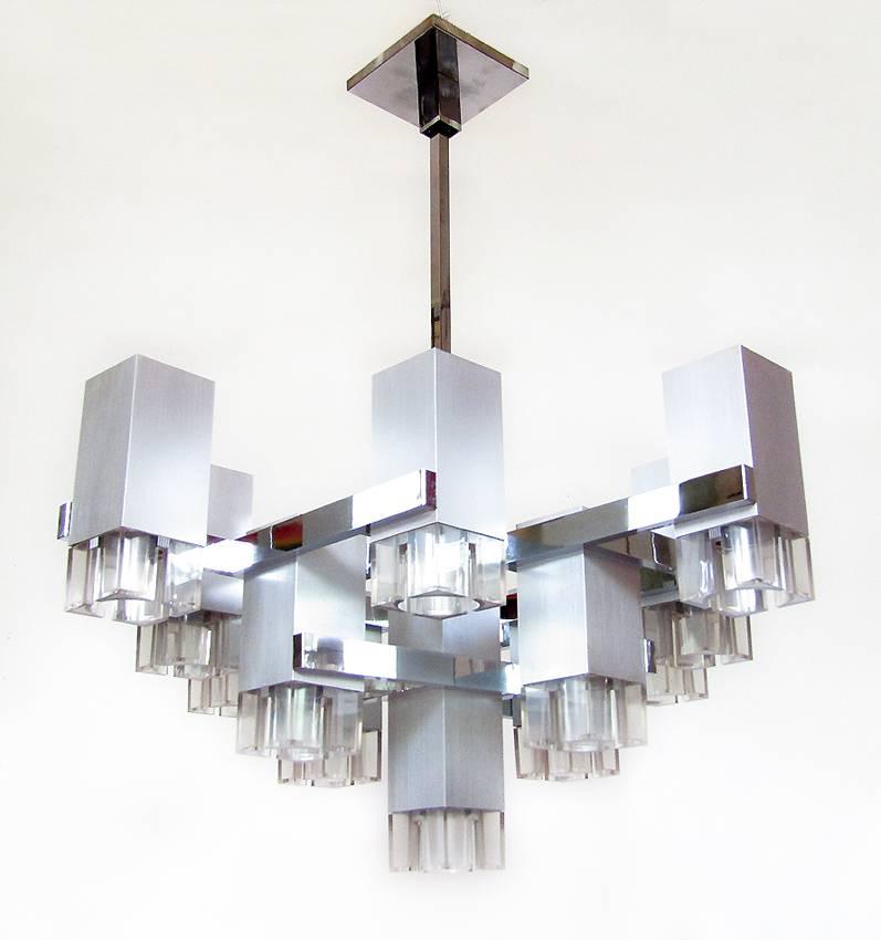 1970s Cubic Chandelier in Brushed Steel by Gaetano Sciolari In Good Condition For Sale In London, GB