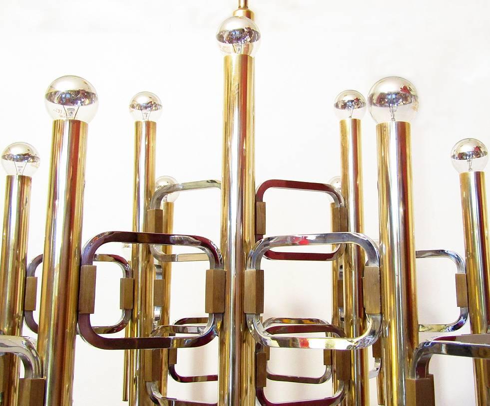 Impressive Fifteen-Light Chandelier in Brass and Chrome by Gaetano Sciolari 2