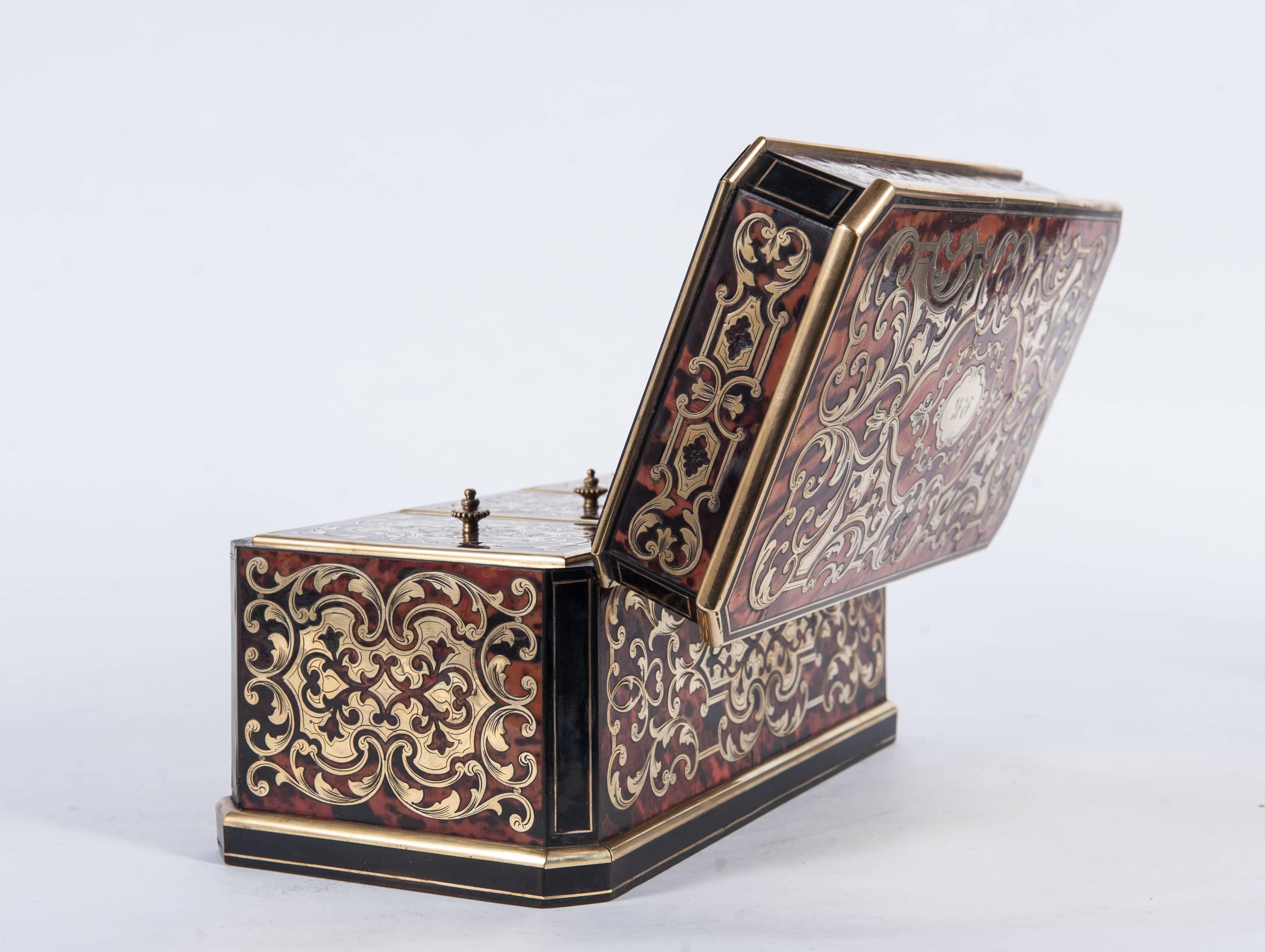 Louis XIV Nice Boulle Inlaid, Monogrammed Tea Caddy, French, circa 1860 For Sale