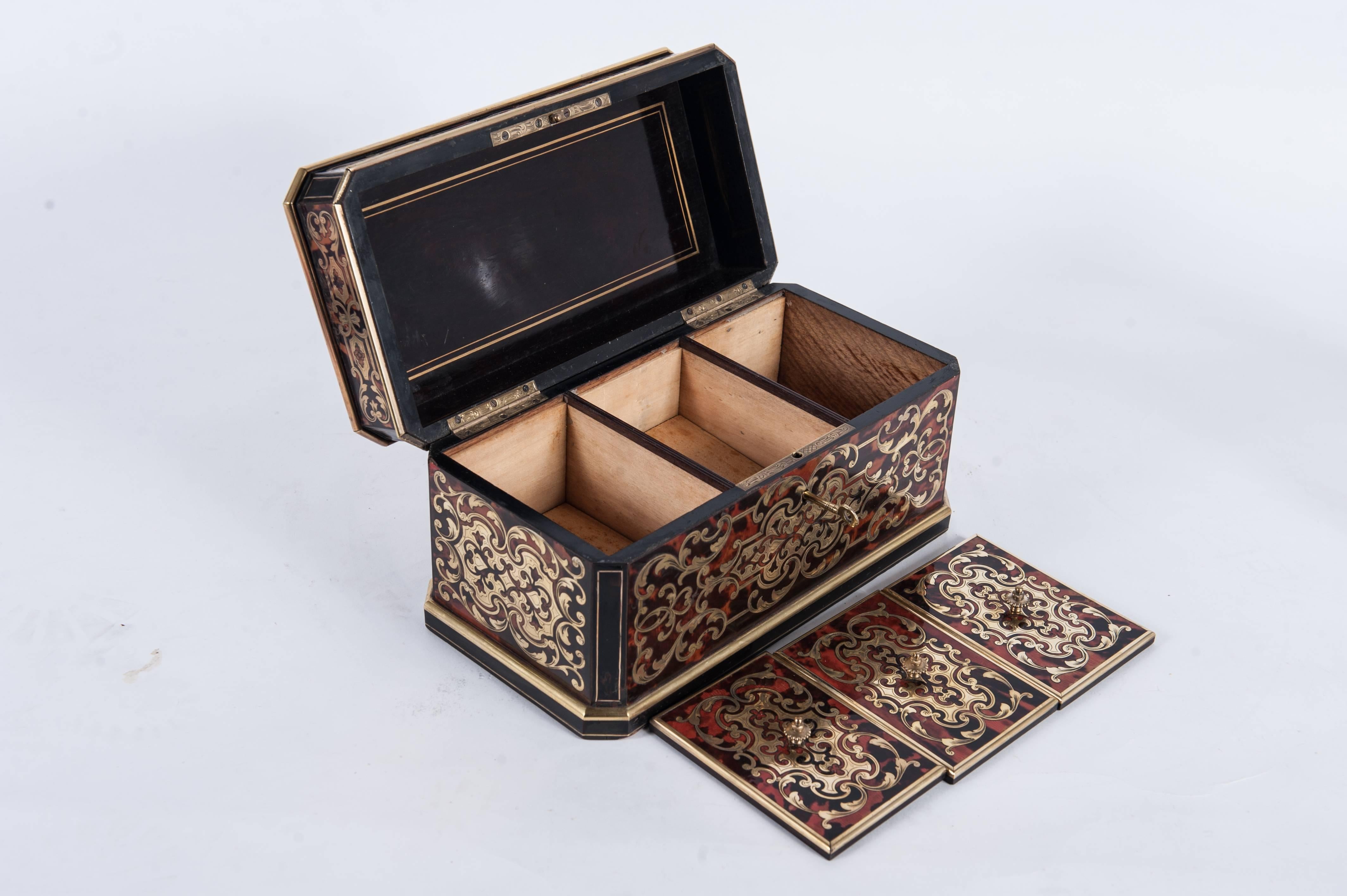 19th Century Nice Boulle Inlaid, Monogrammed Tea Caddy, French, circa 1860 For Sale