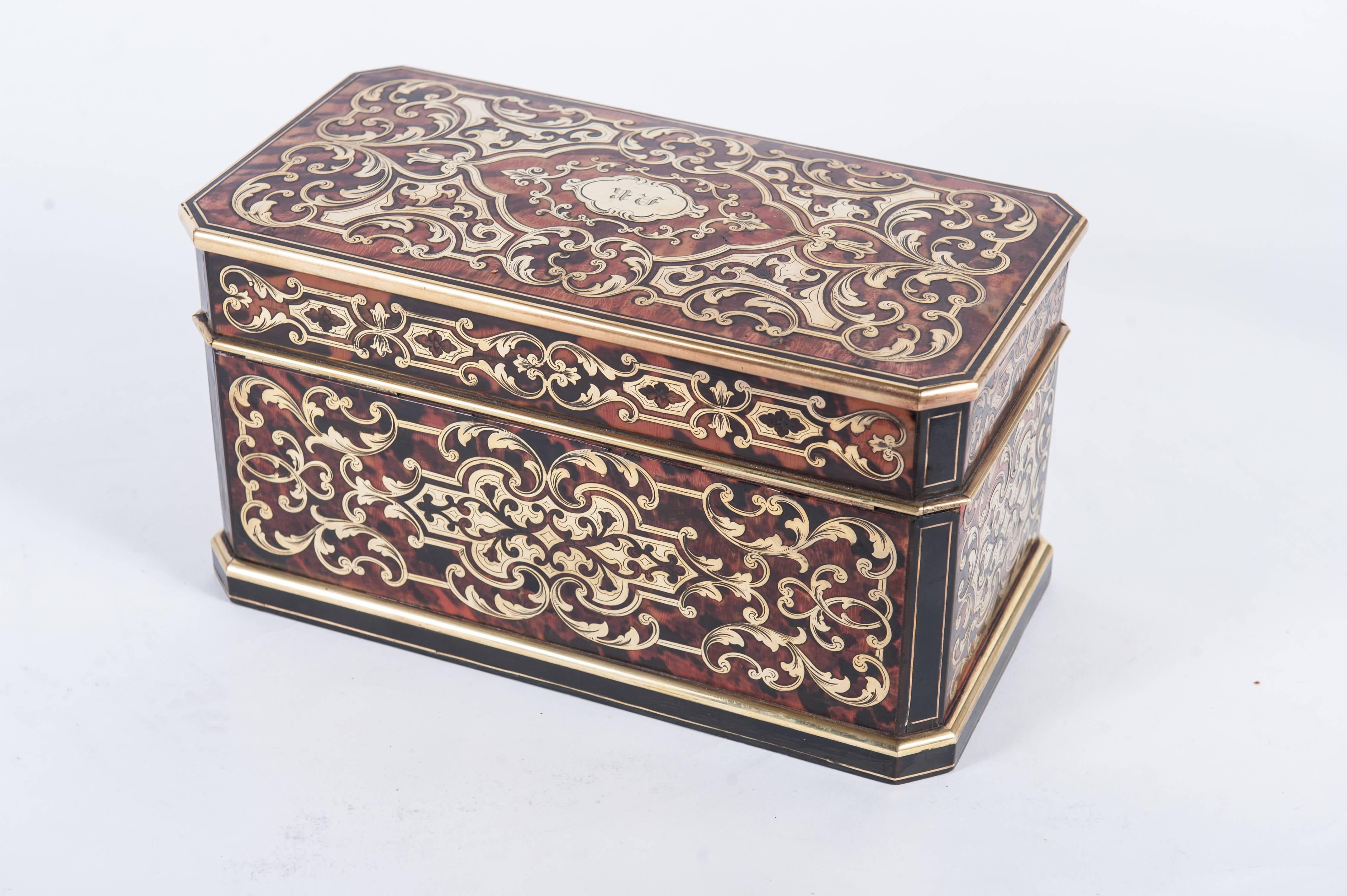 Nice Boulle Inlaid, Monogrammed Tea Caddy, French, circa 1860 For Sale 2