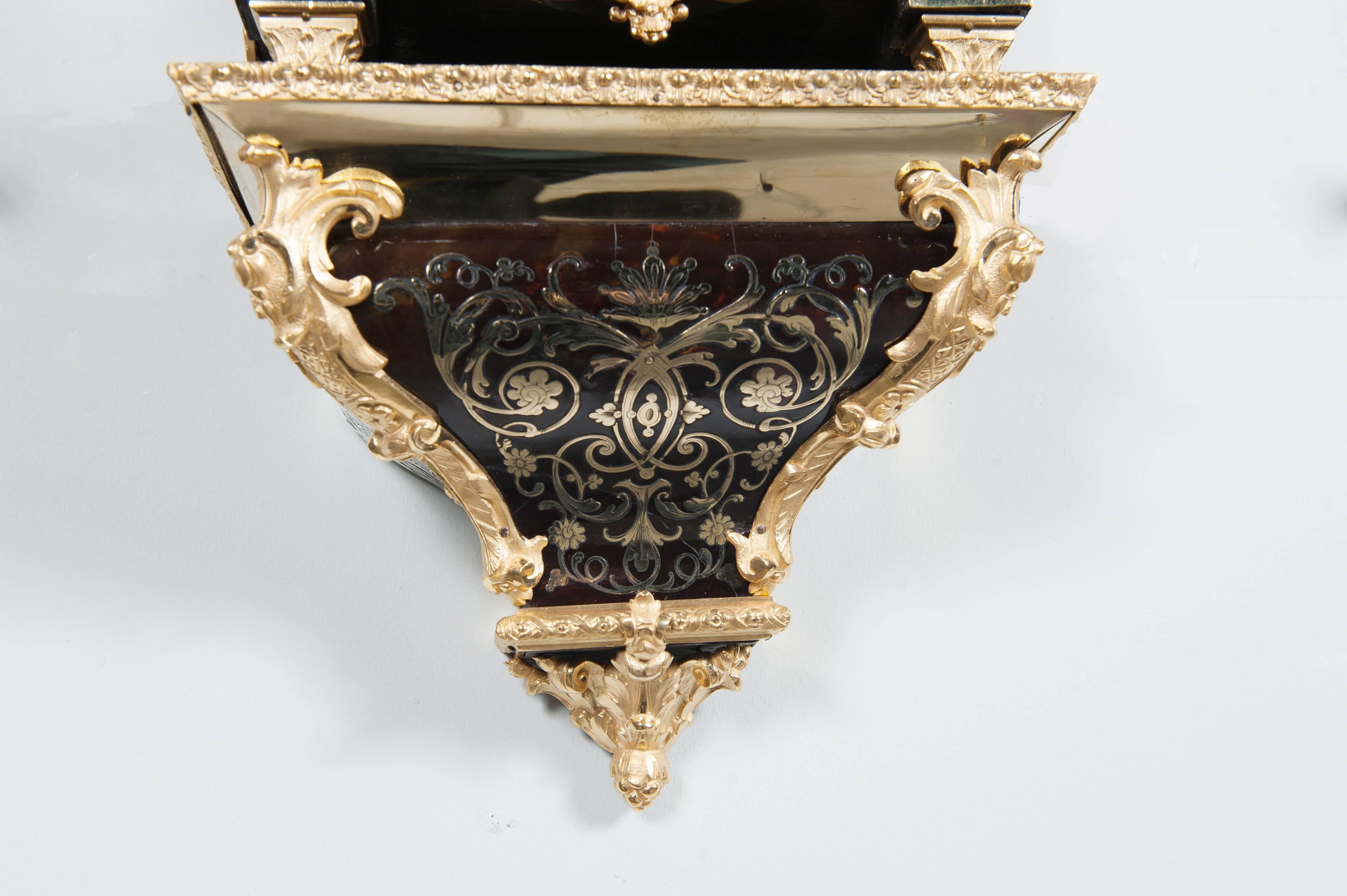 Small Decorative Louis XIV Boulle Inlaid Bracket Clock, circa 1720 For Sale 1