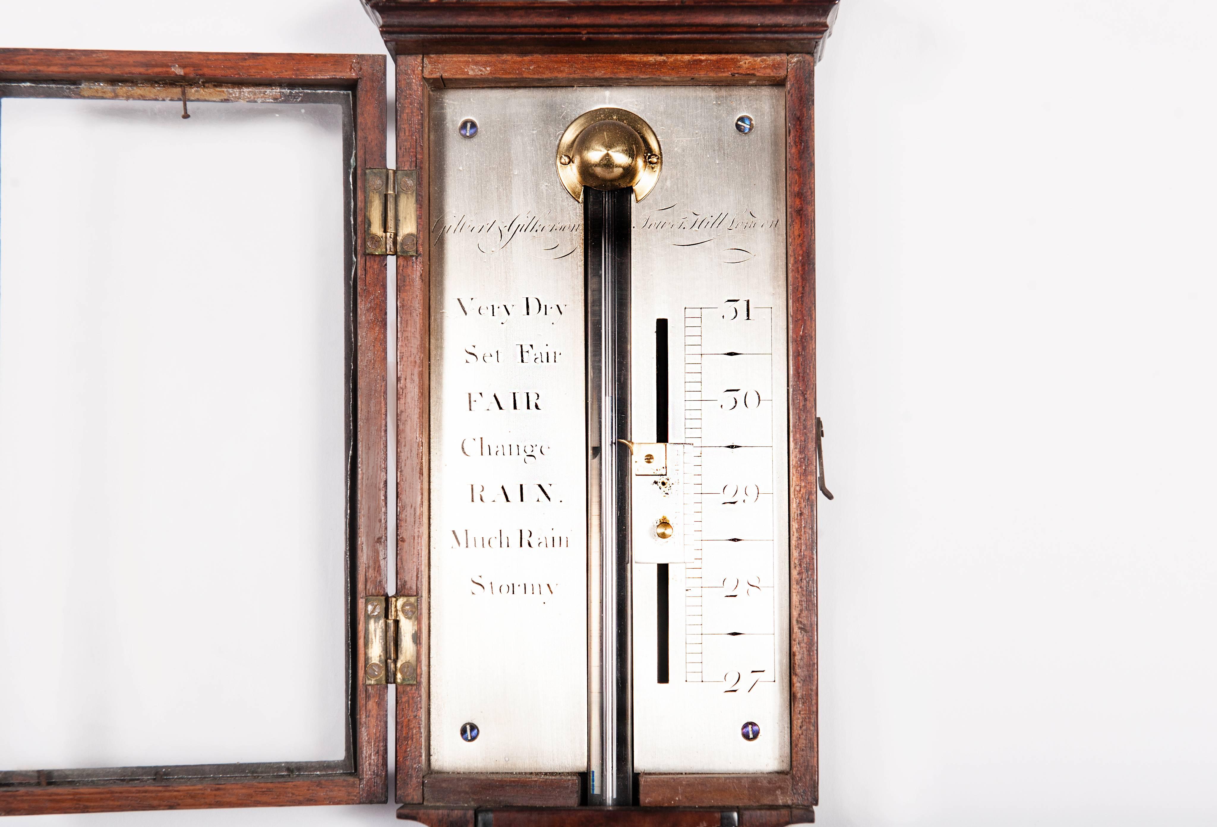 English Mahogany and Ebony Stick Barometer, by Gilbert Gilkerson, circa 1820 In Good Condition For Sale In Amsterdam, Noord Holland