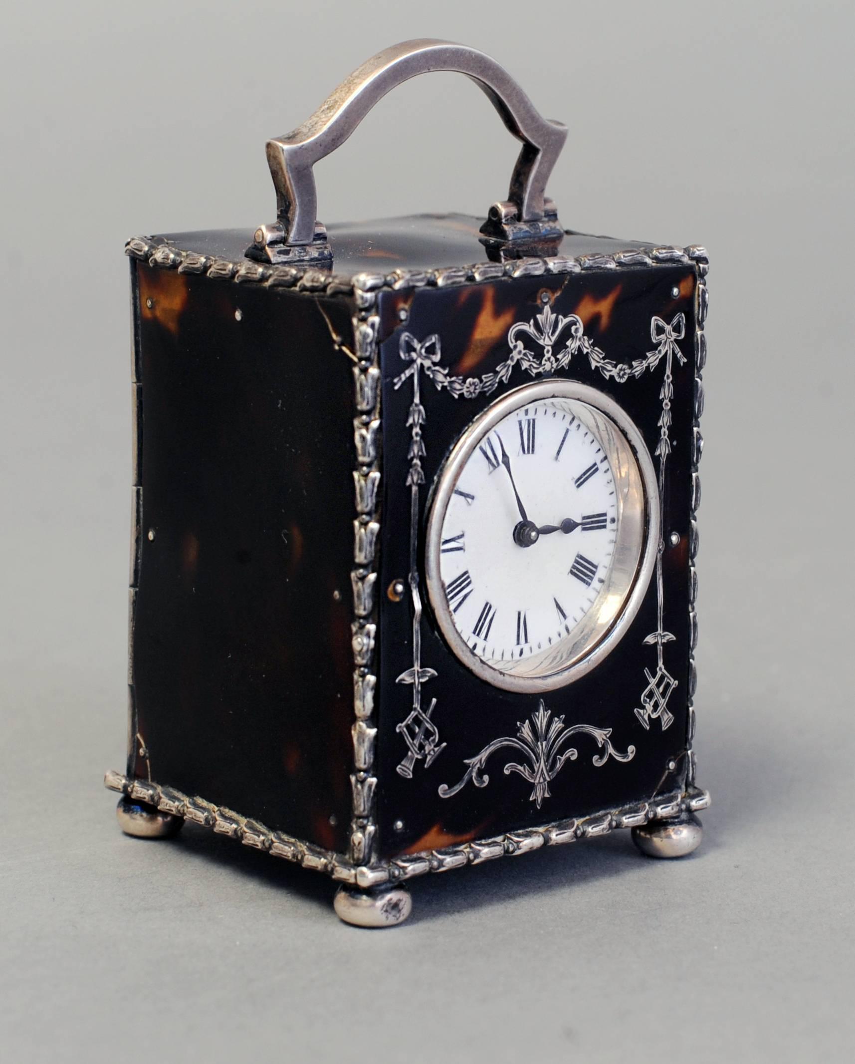 Small English Tortoiseshell and Silver Carriage Clock, circa 1902 In Good Condition For Sale In Amsterdam, Noord Holland