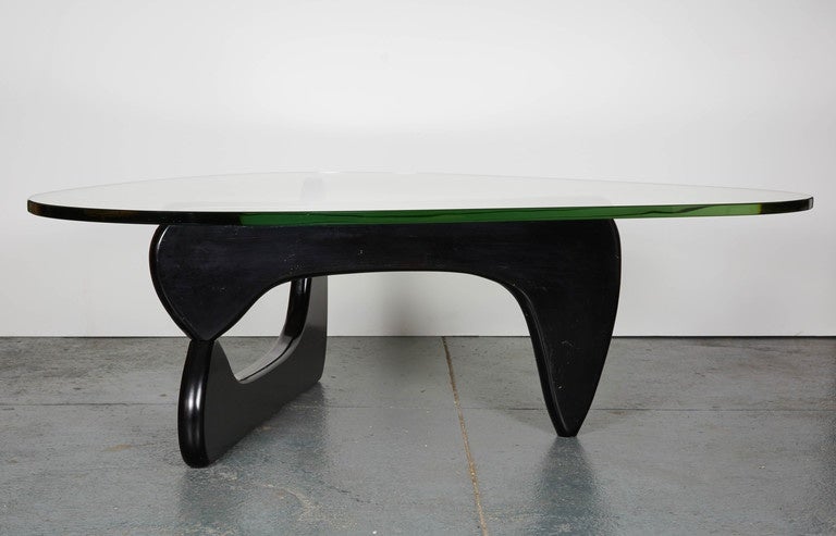 Isamu Noguchi / Herman Miller, 1965.
Coffee Table sculptured blackwood base with original 1