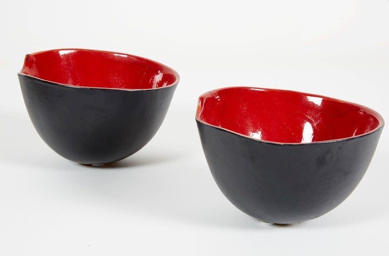 Marianne Vissiere, 2015
Set of Three of Ceramic Bowls, Free-Edge Form, Black Exterior, Red Glaze Interior.

Signed