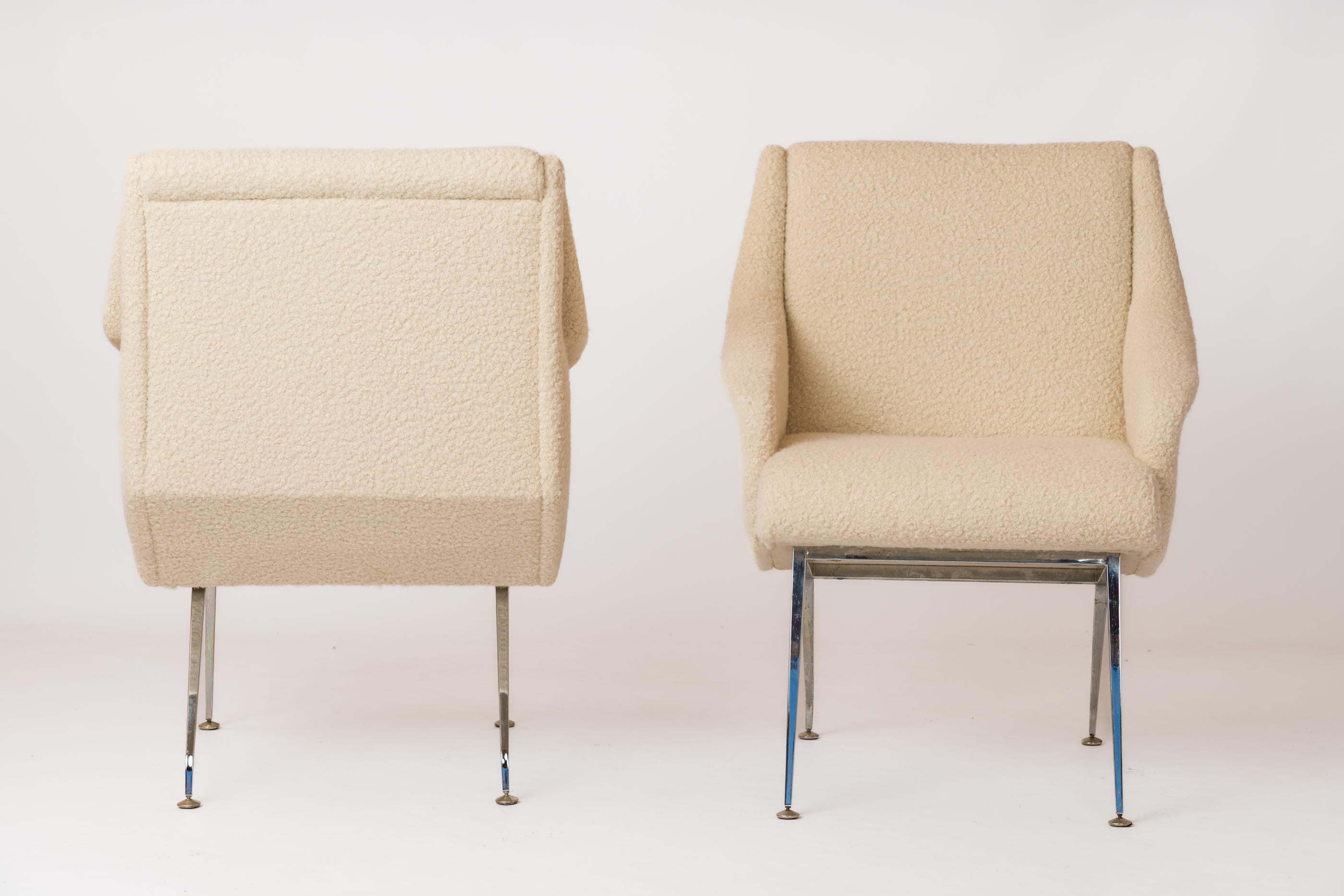 Sintetico Coppia di poltrone moderne 