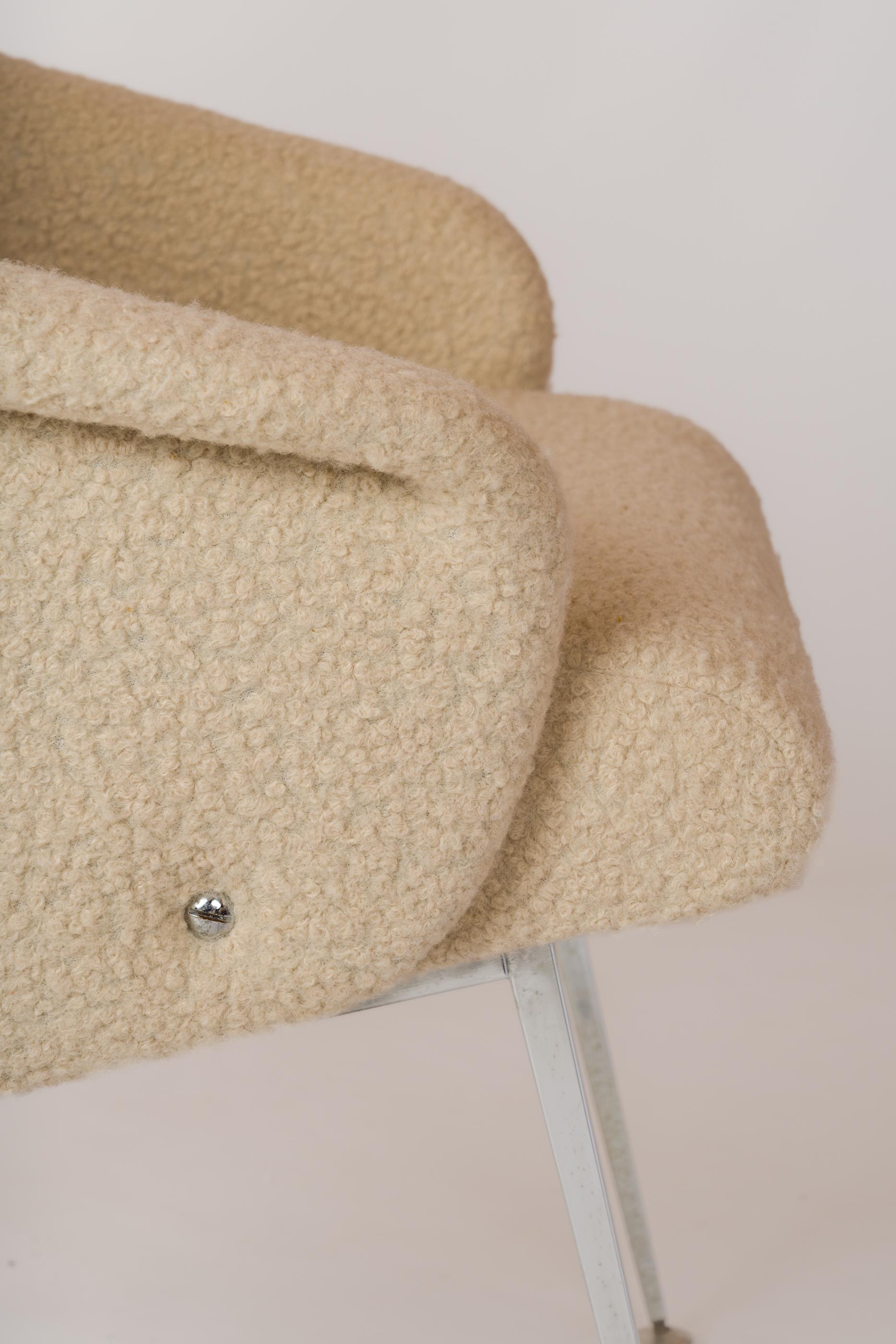 Coppia di poltrone moderne 