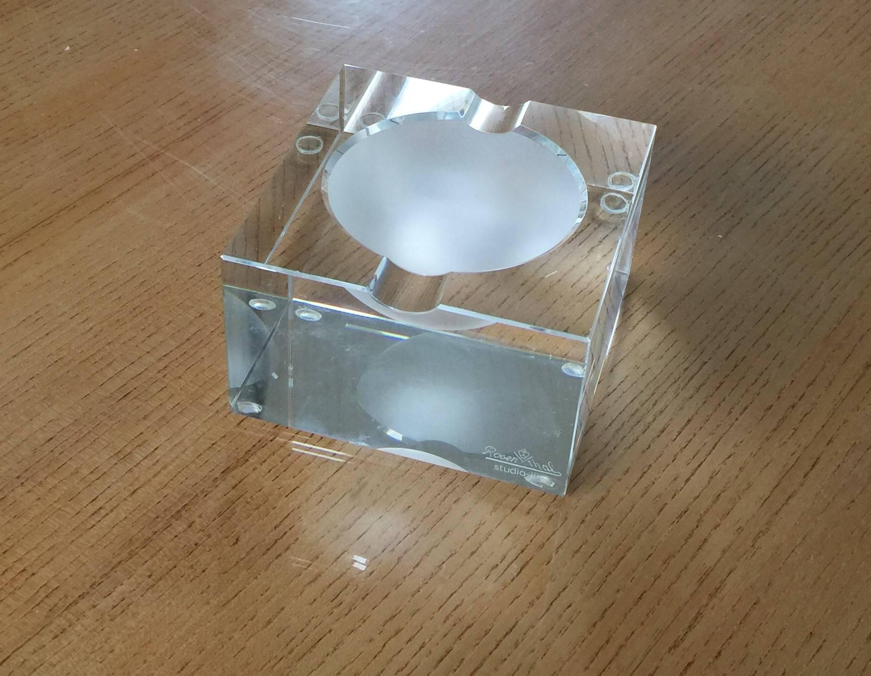 Square crystal ashtray by Rosenthal, Studio Line.
Excellent vintage condition.
This item will ship from France.
Price does not include handling, shipping and possible customs related charges.