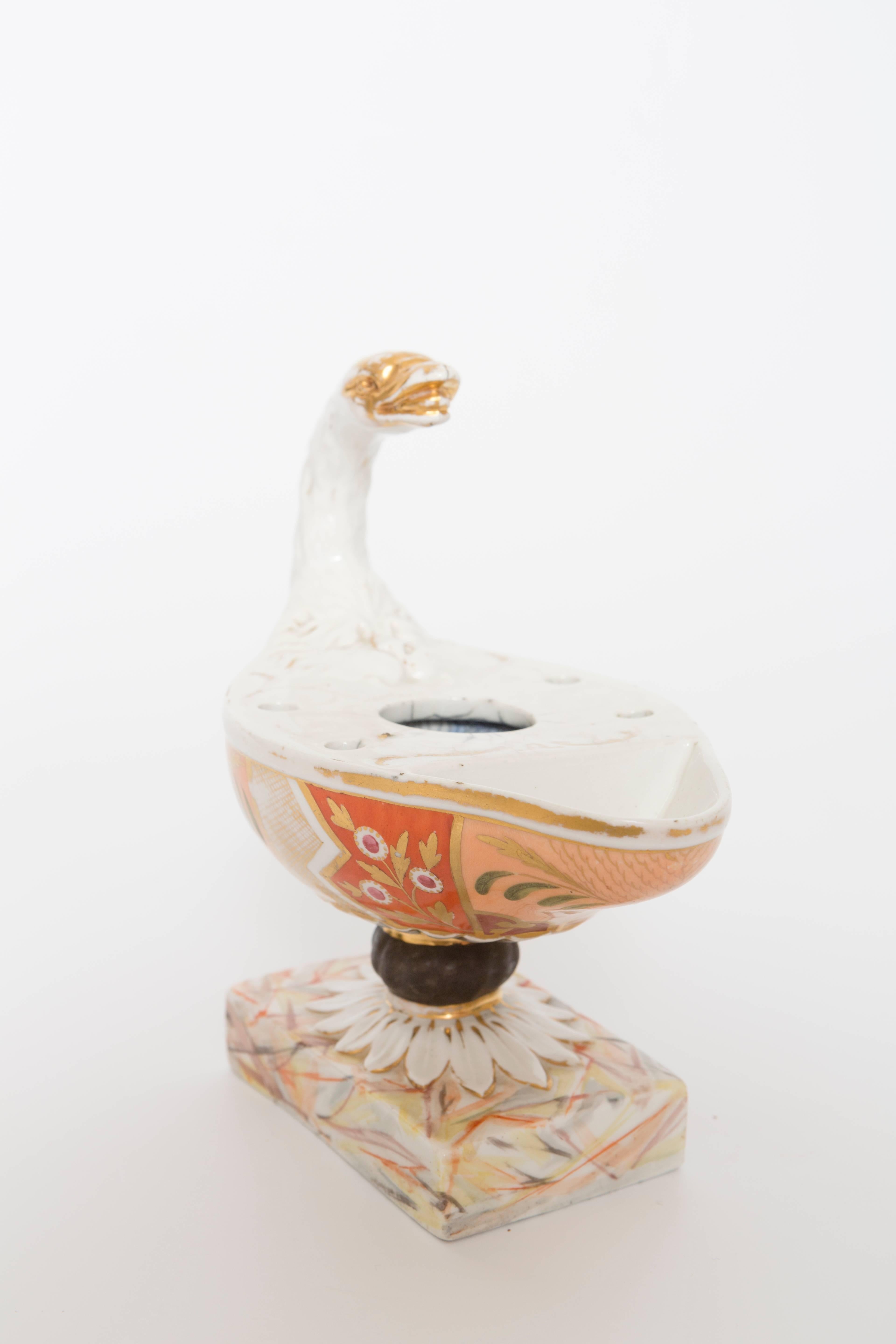 English Early 19th Century Worcester Porcelain Swan Ink and Quill Holder For Sale