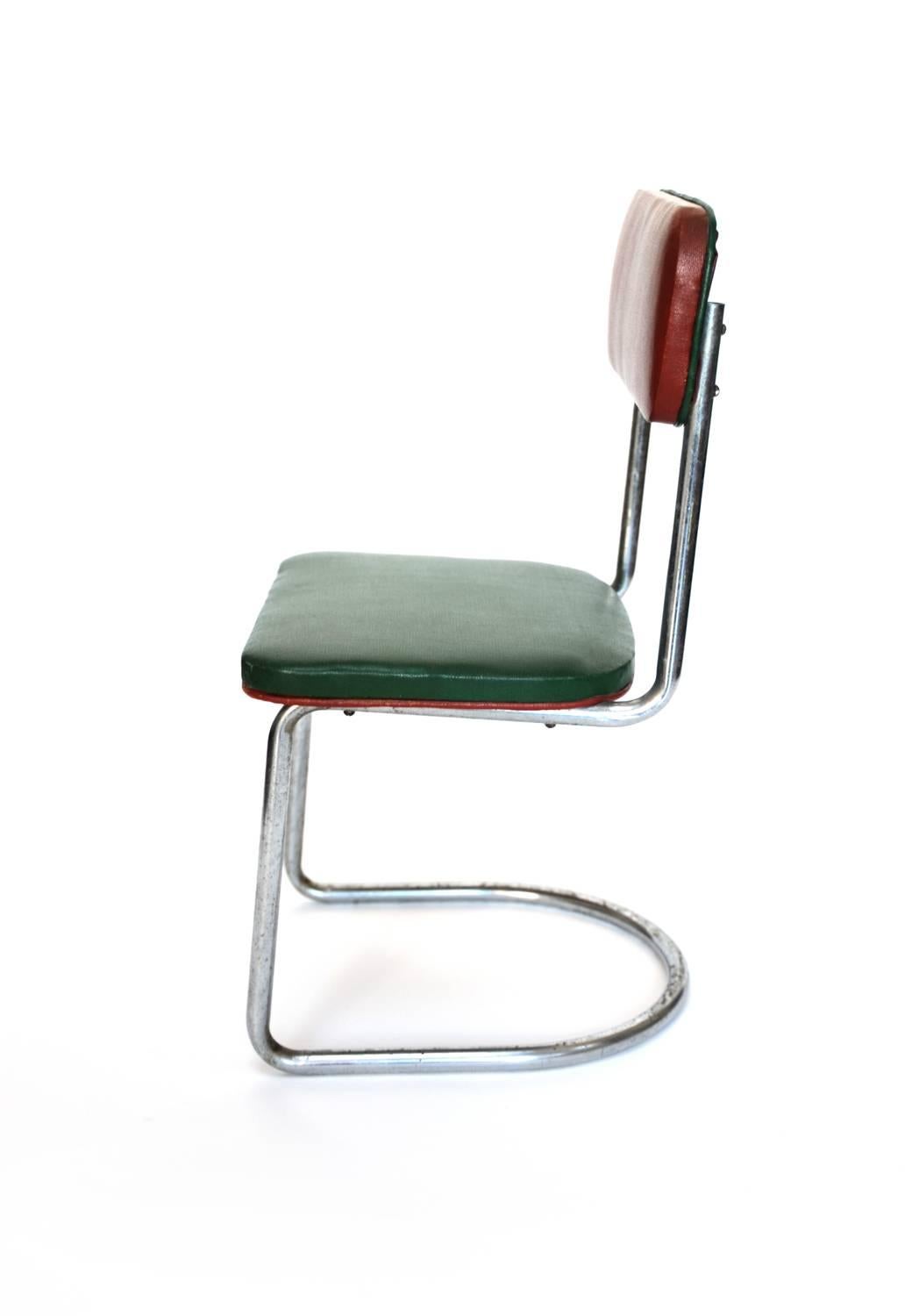 Mid-Century Modern Cantilevered Tubular Steel Chair, in the Style of Marcel Breuer, France, 1940s For Sale