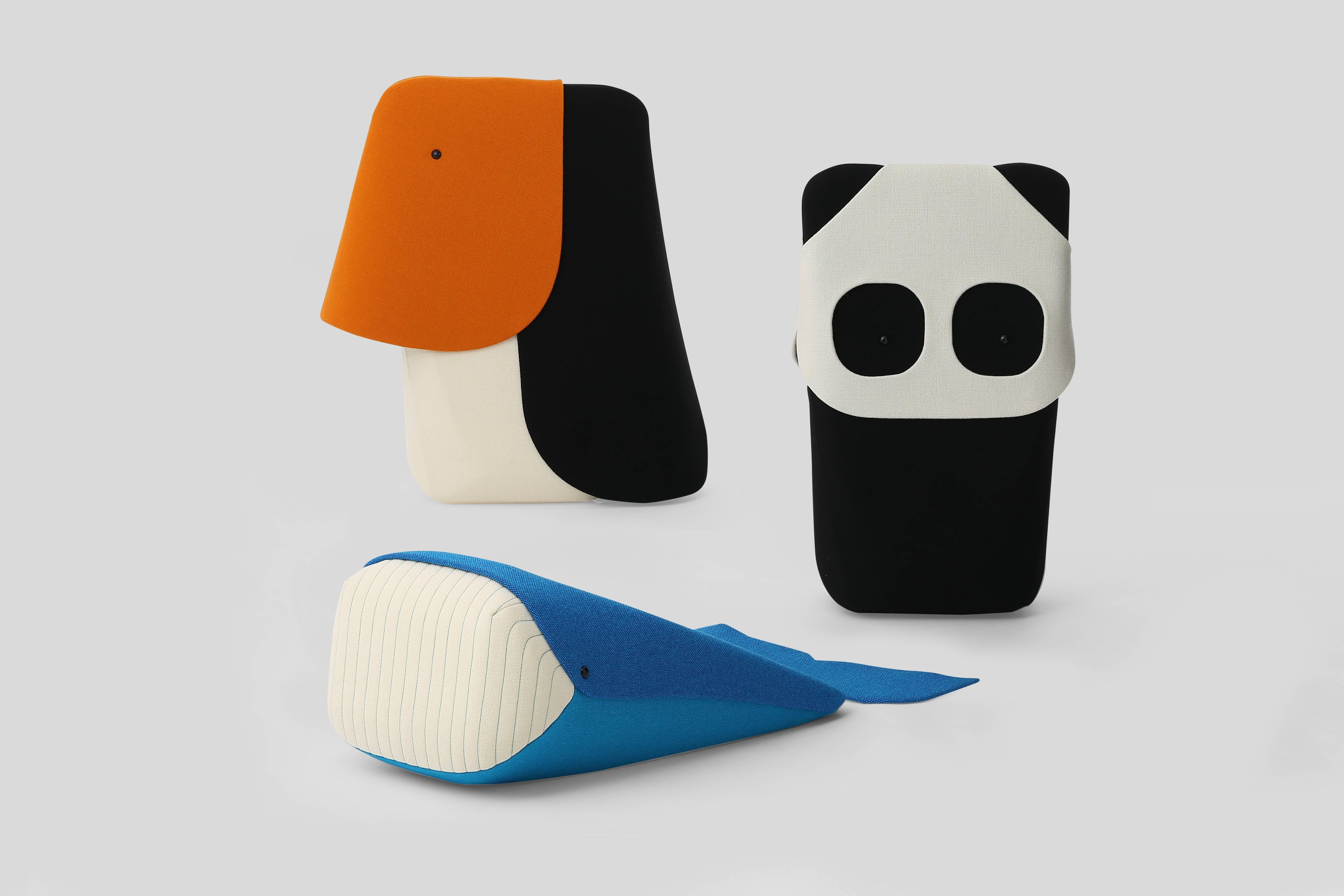Zoo Collection, Panda by Ionna Vautrin for EO

Designed by Ionna Vautrin
Produced by EO
Contemporary, Denmark, 2016
Hallingdal 65 textile from Kvadrat, foam
Measures: L 17.75 in, W 13 in, H 31.5 in

6-8 week lead time.
 