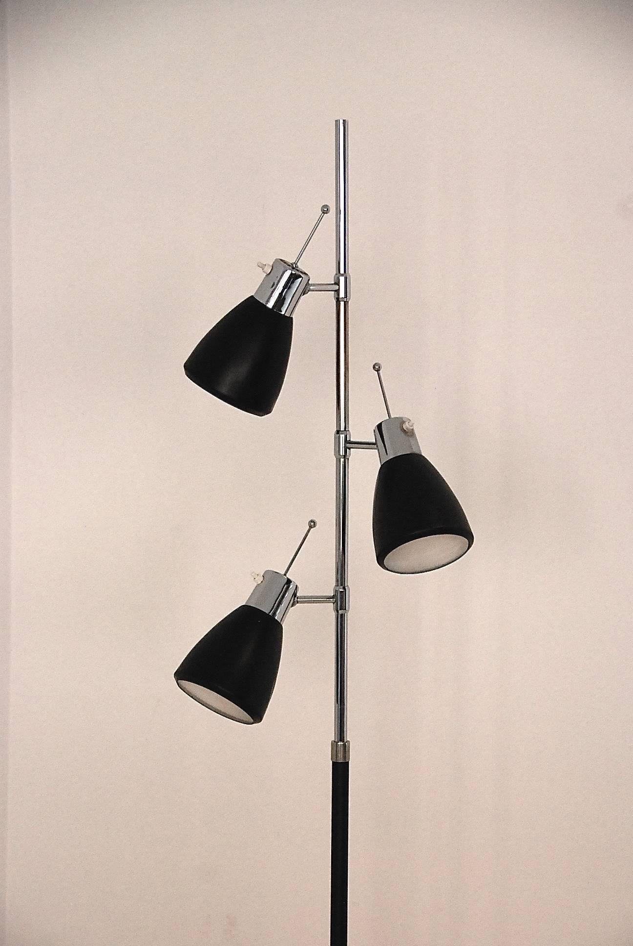 Floor lamp very decorative with the black color and the chrome, Paris 1960s by Edition Monix.