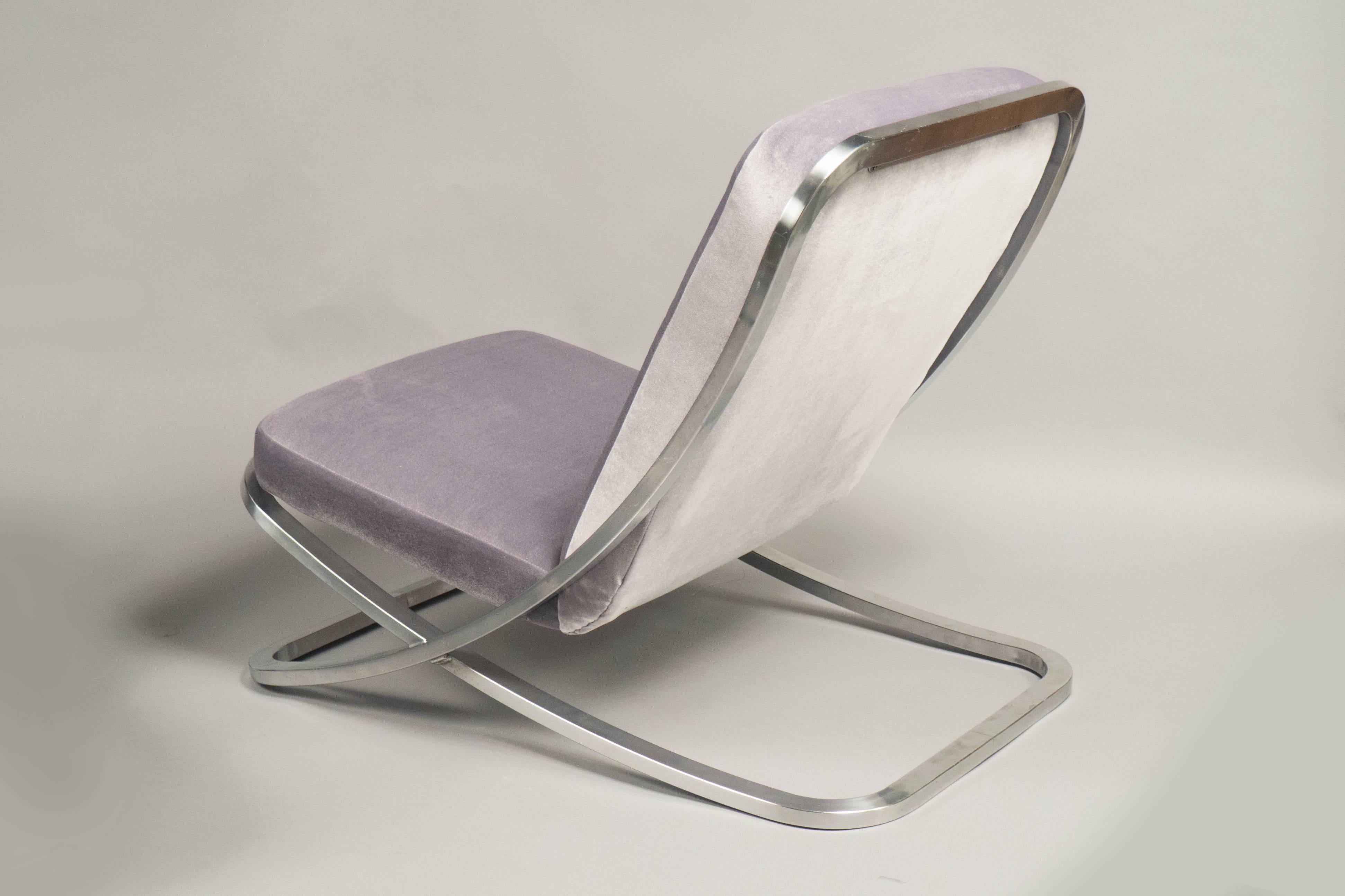 Modern Pair of Low Nickel Slipper Chairs, France, 1970s For Sale