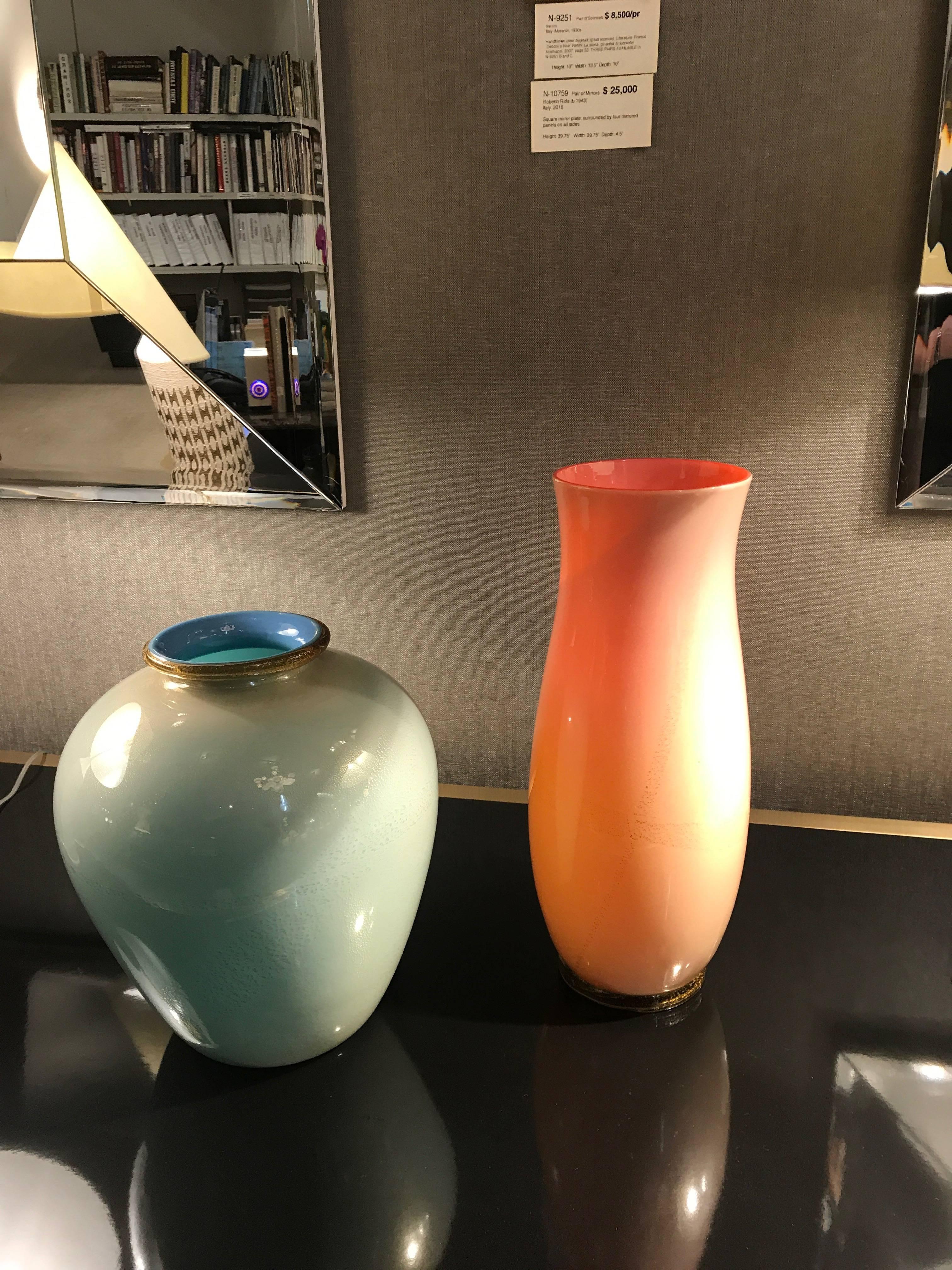 Vase by Tomaso Buzzi for Venini, Italy 1930's In Good Condition For Sale In New York, NY