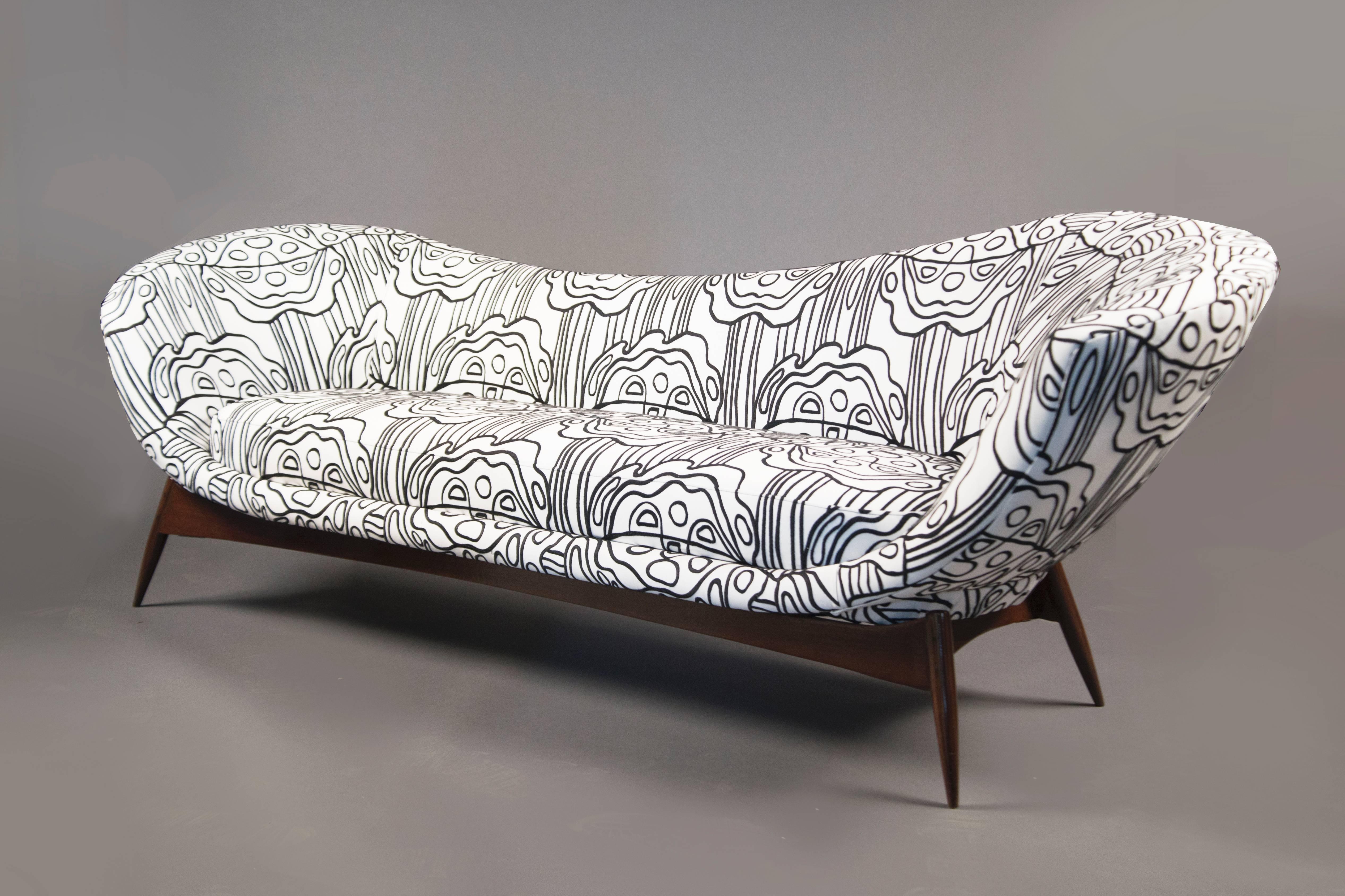 Mid-Century Modern Sofa, Italy, 1950s