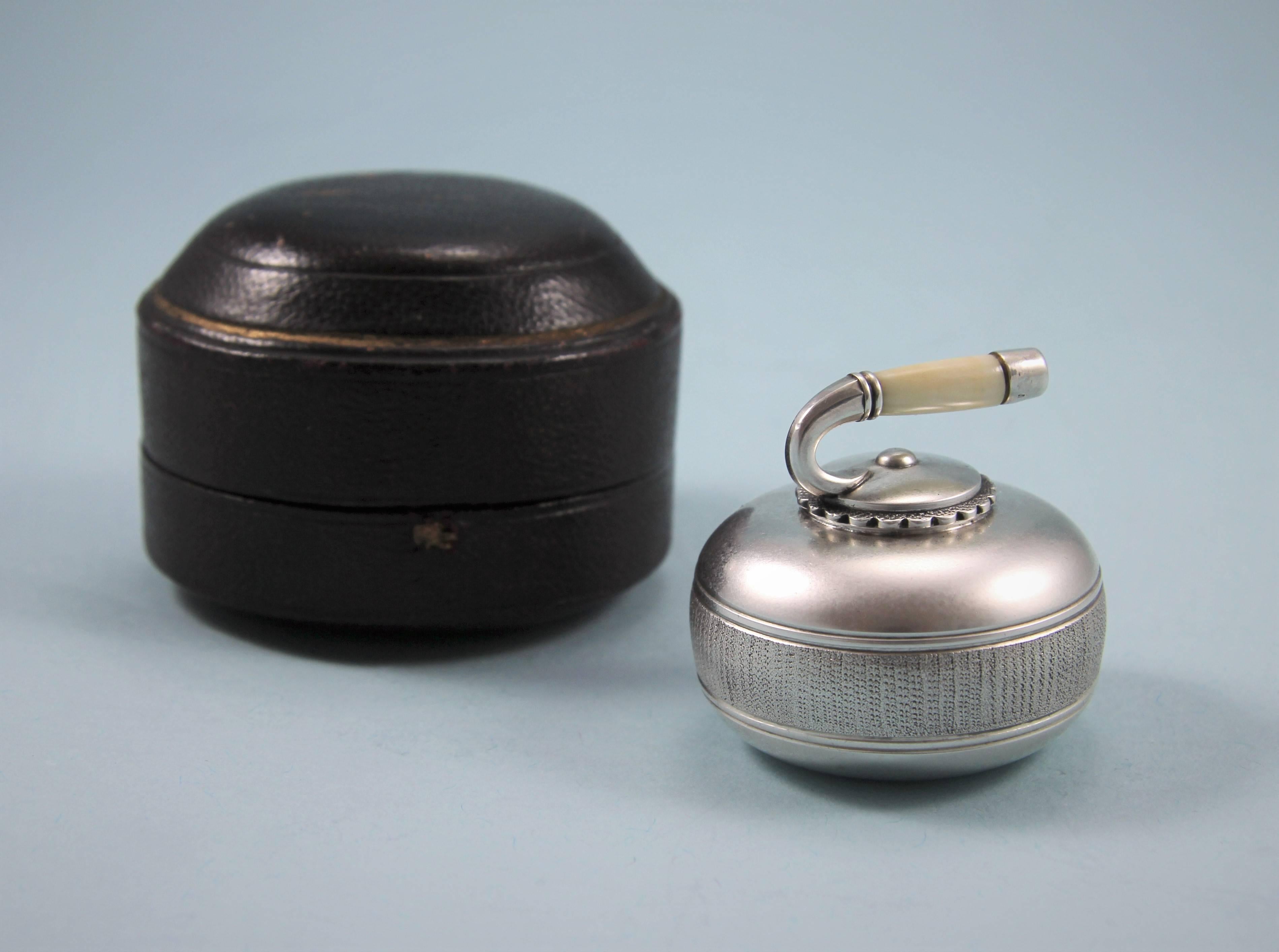 Victorian Cased Novelty Box in the Form of a Curling Stone with Ivory Handle In Excellent Condition For Sale In London, GB