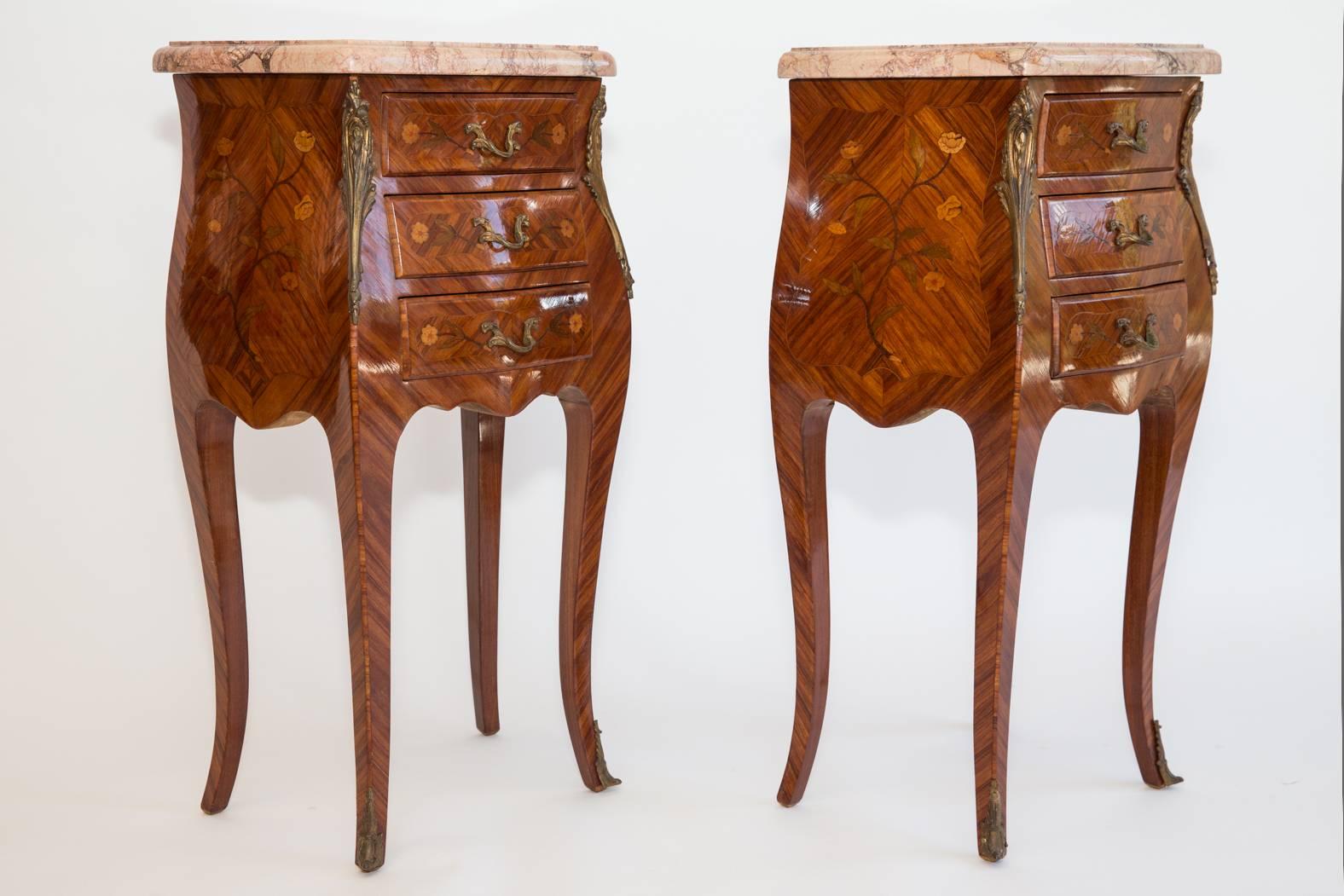 Pair of French Marquetry Inlaid Louis XV Nightstands For Sale 2