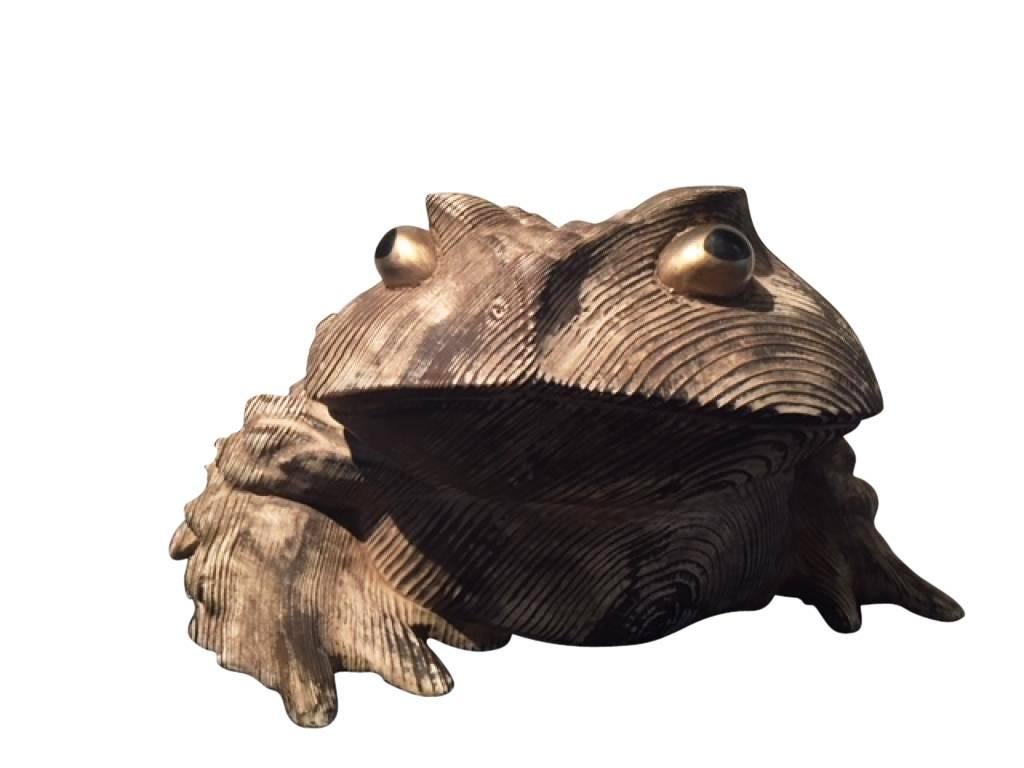 20th Century Wooden Frog In Excellent Condition For Sale In Paris, FR