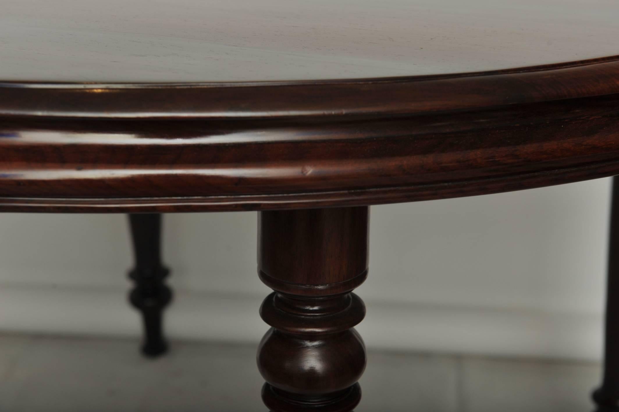 British Indian Ocean Territory Late 19th Century British Campaign Round Dining Table