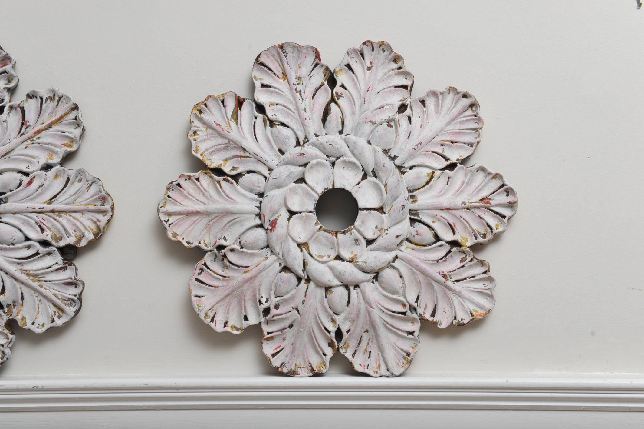 wood ceiling medallions
