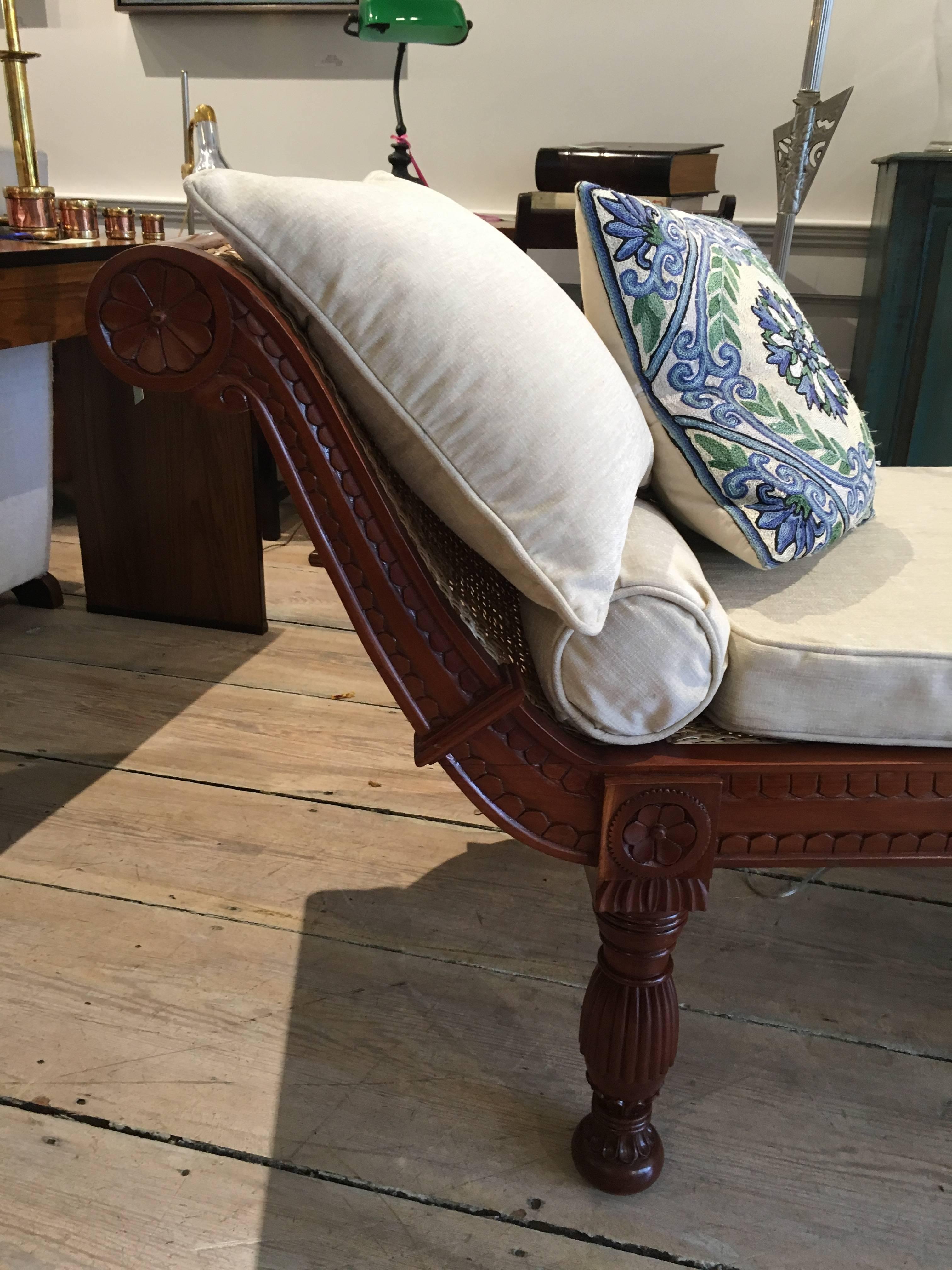 20th Century Colonial British Mahogany and Caned Daybed with Fine Carving