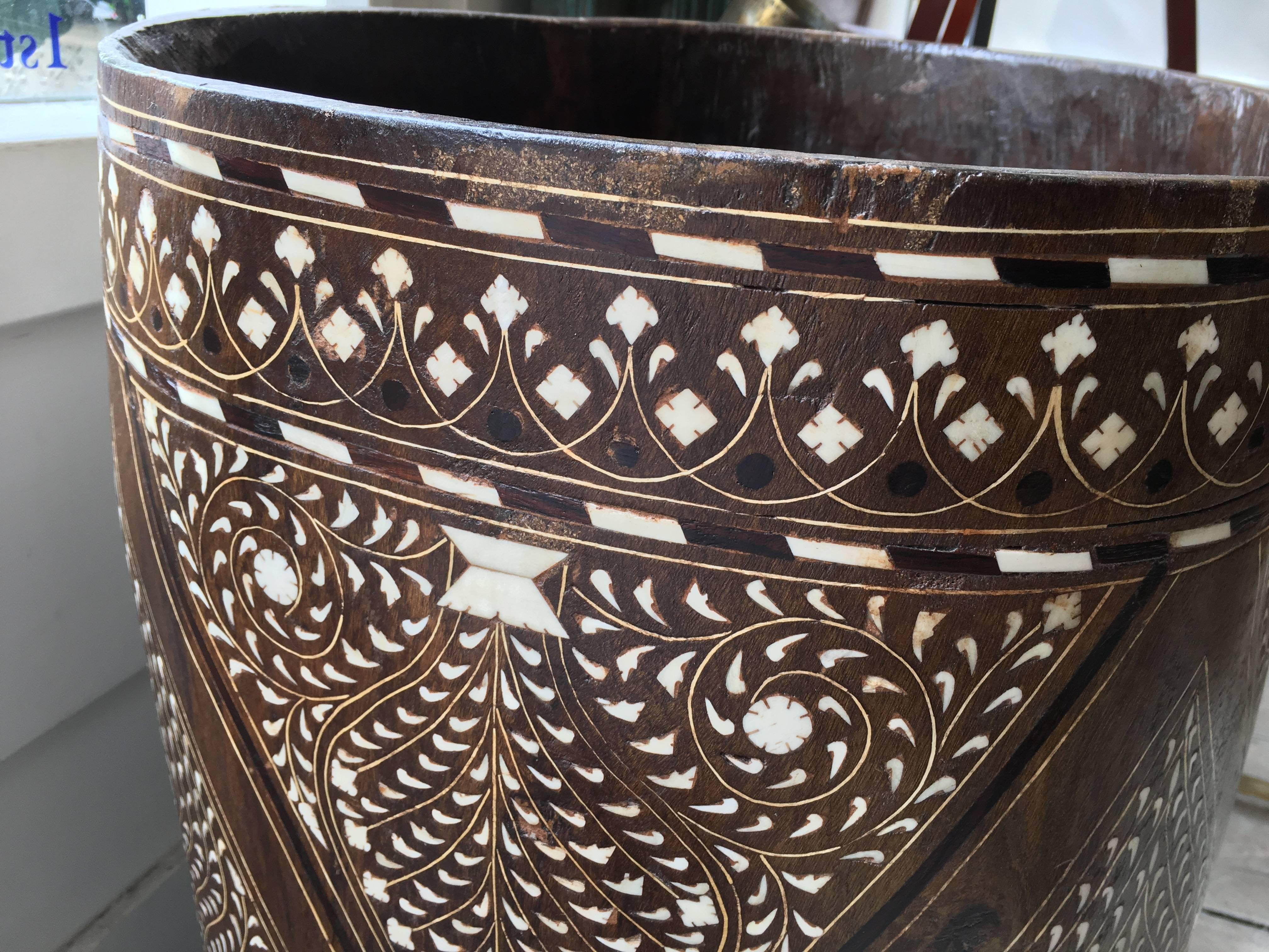 Finely Inlaid Large Teak Planter or Umbrella Stand, Nagaland, Early 20th Century In Excellent Condition In Nantucket, MA