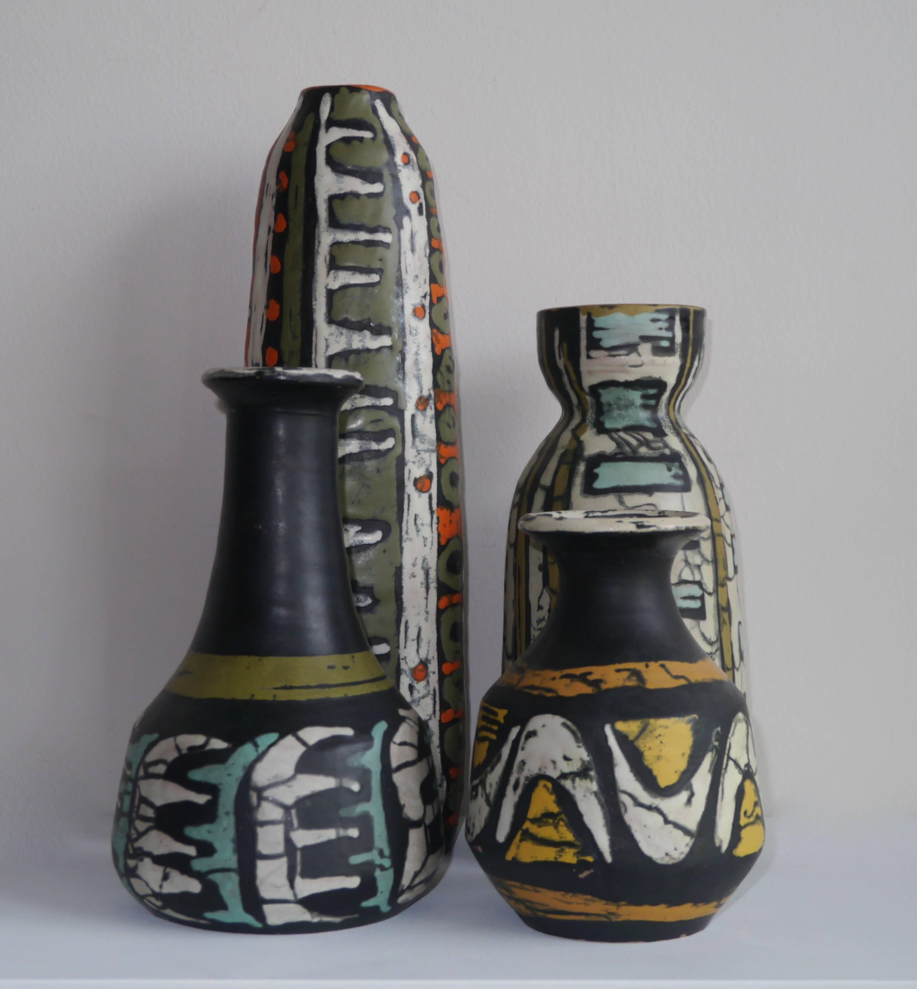 Exceptional set of decorative vases by Livia Gorka's Studio Pottery.
Each piece is hand signed.
Condition is excellent, each element comes directly from the Artist's studio.
Measurements are 16 cm /6.30 inches high for the smallest to 35 cm/13.78