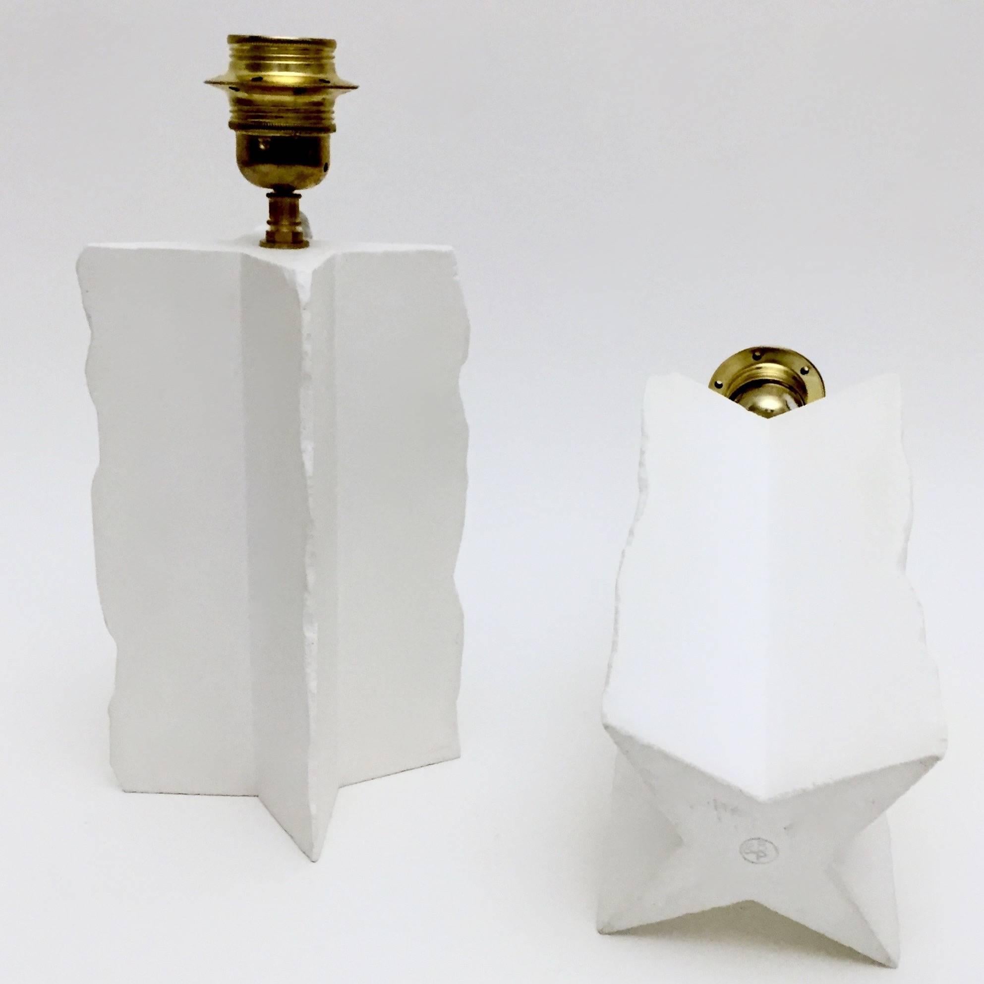Polished Pair of White Plaster Lamp-Bases Forming a Cross