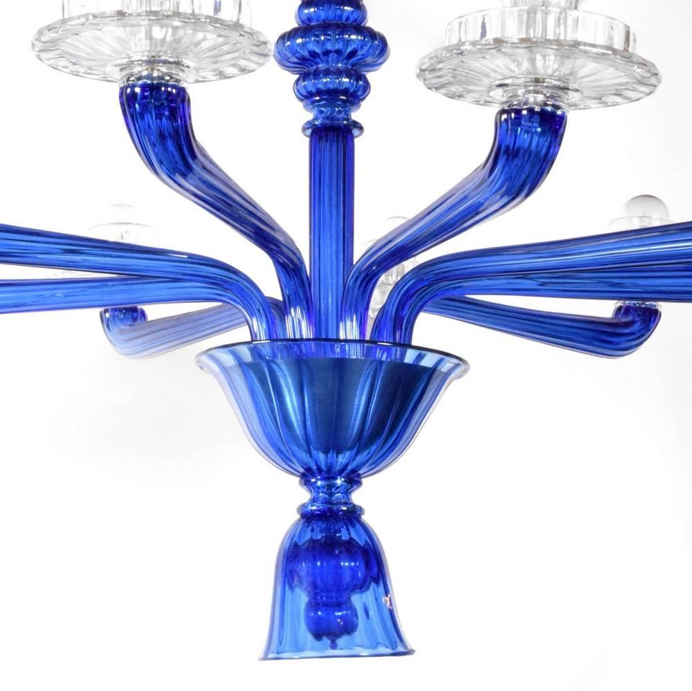 Monumental Italian Glass Chandelier in the manner of  Venini, 1950s In Excellent Condition In Miami, FL